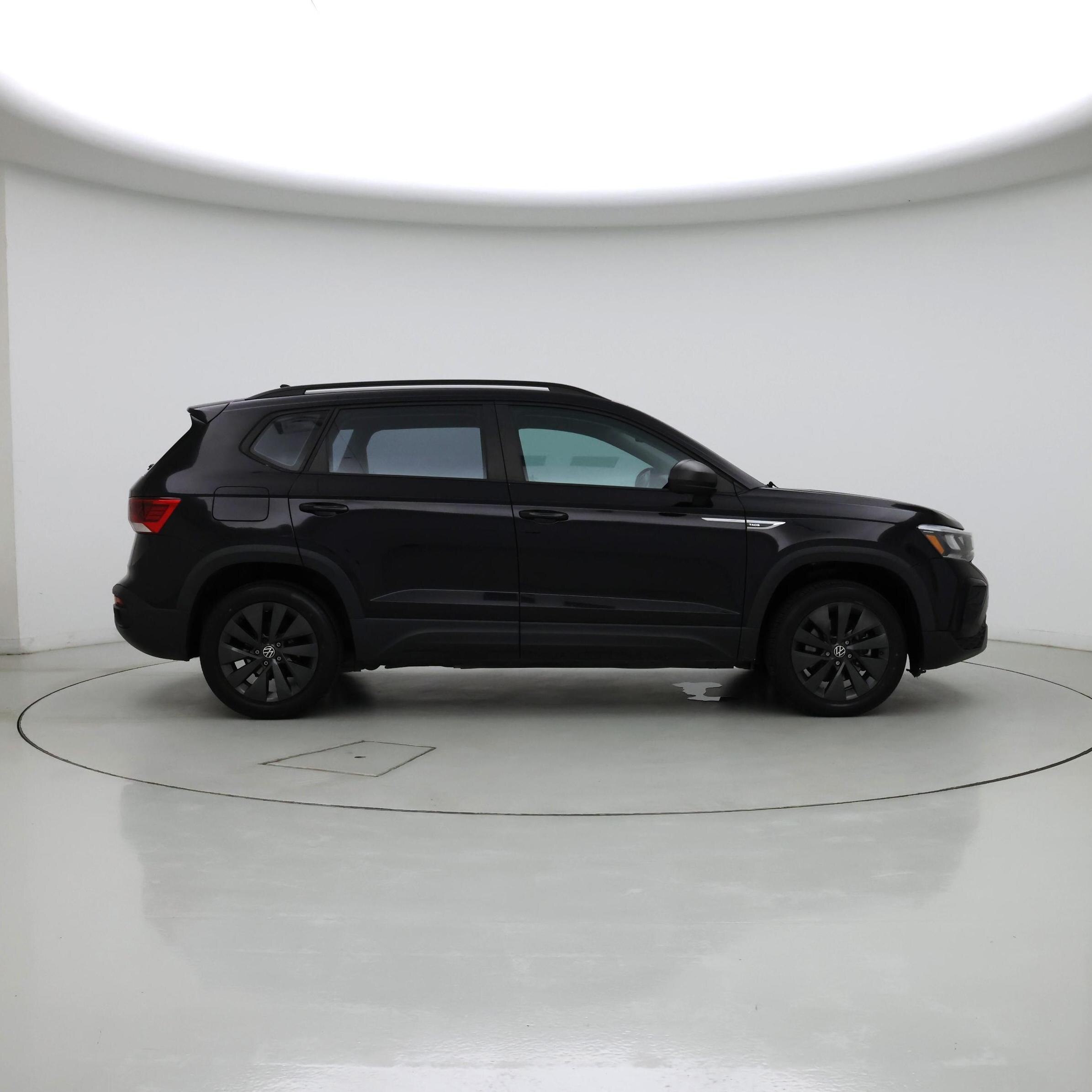 Thumbnail: 2022 Volkswagen Taos - 7