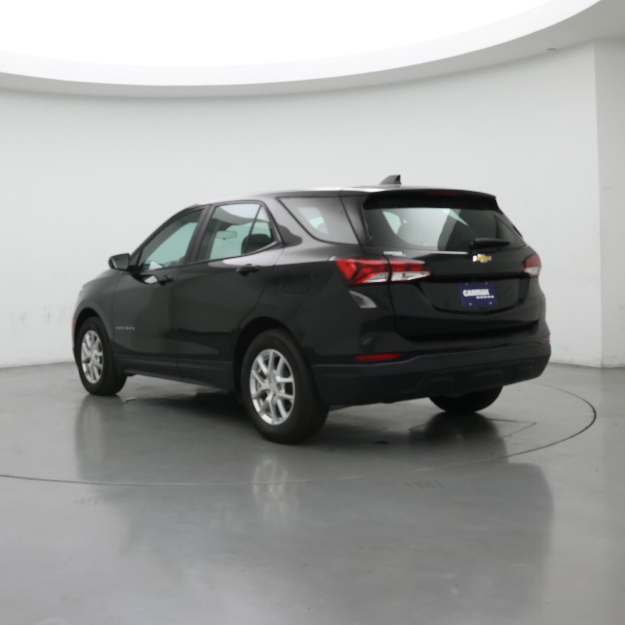 Thumbnail: 2023 Chevrolet Equinox - 2