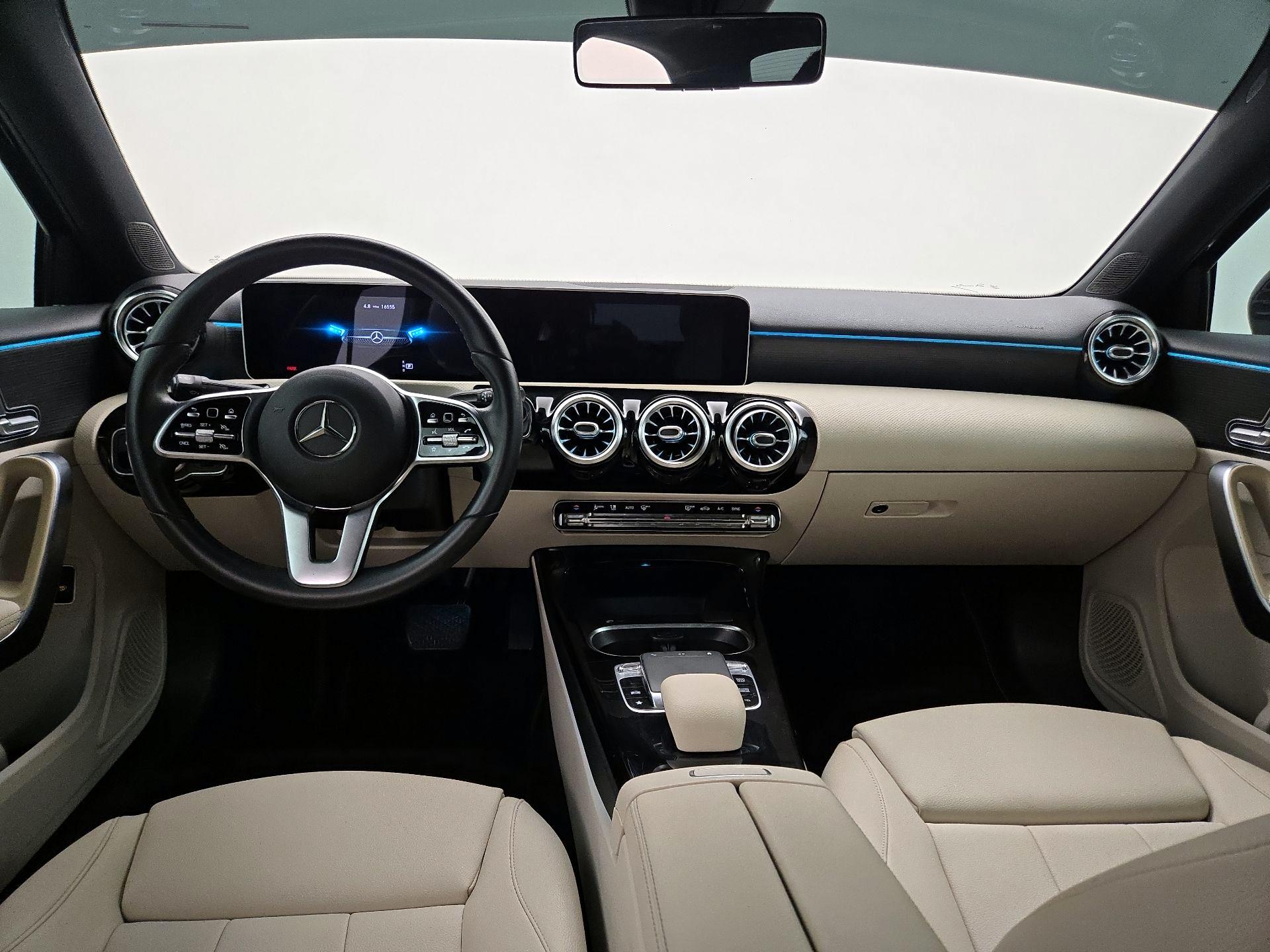 Thumbnail: 2020 Mercedes-Benz A-Class - 9