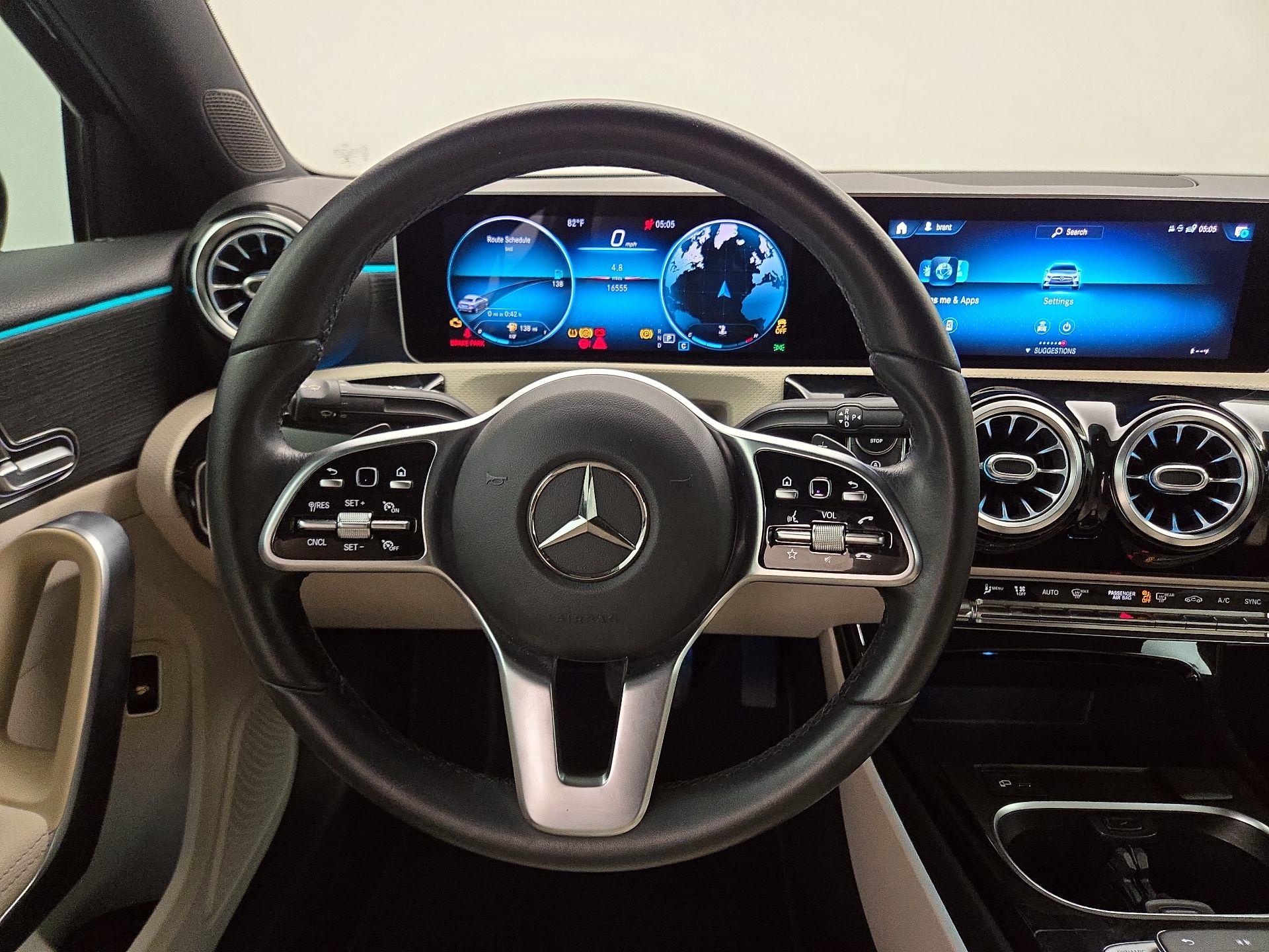 Thumbnail: 2020 Mercedes-Benz A-Class - 10