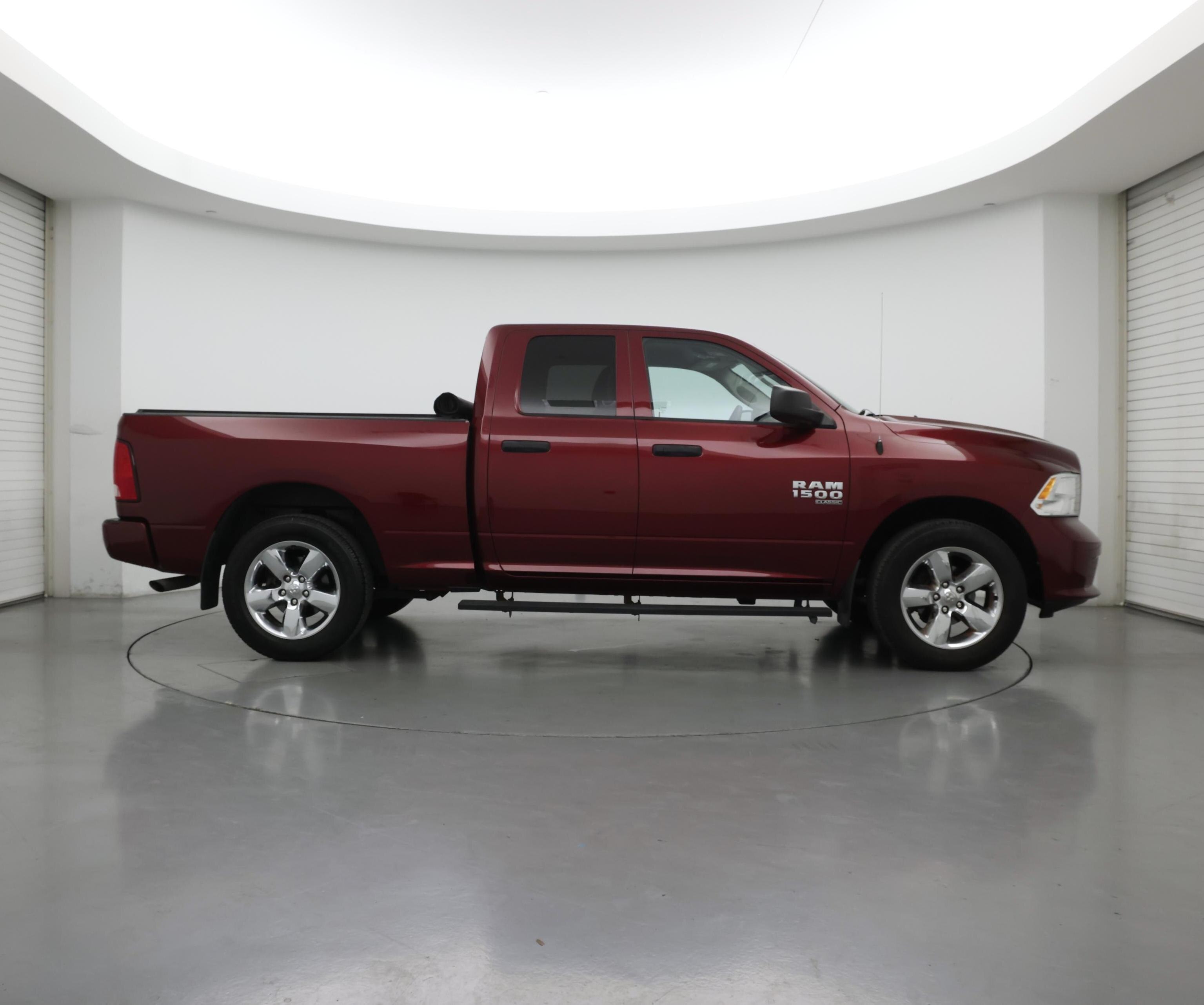 Thumbnail: 2019 RAM 1500 Classic - 7