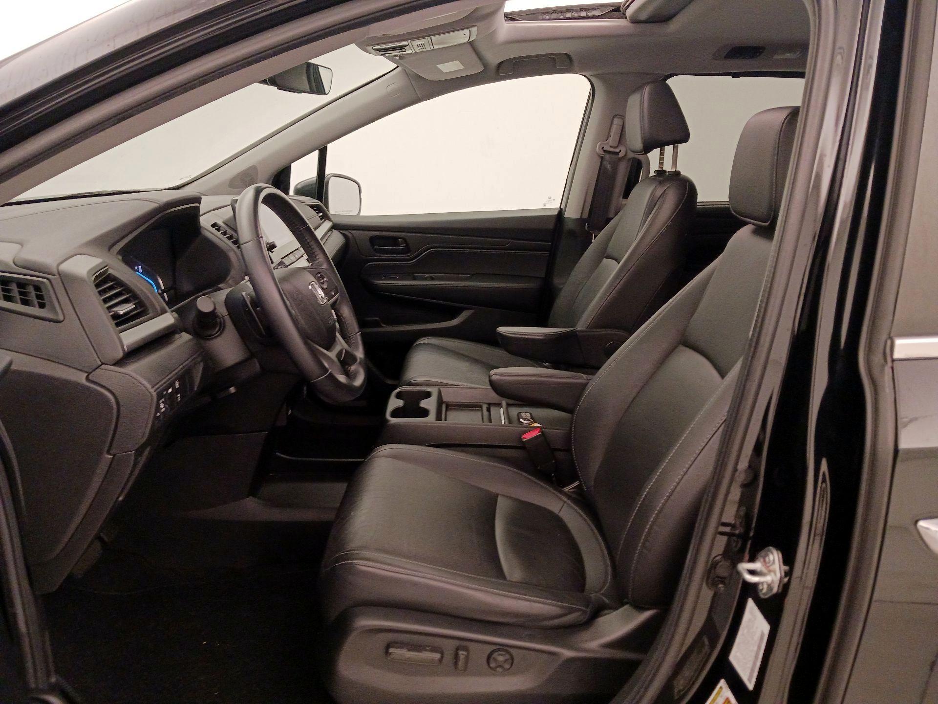 Thumbnail: 2022 Honda Odyssey - 11
