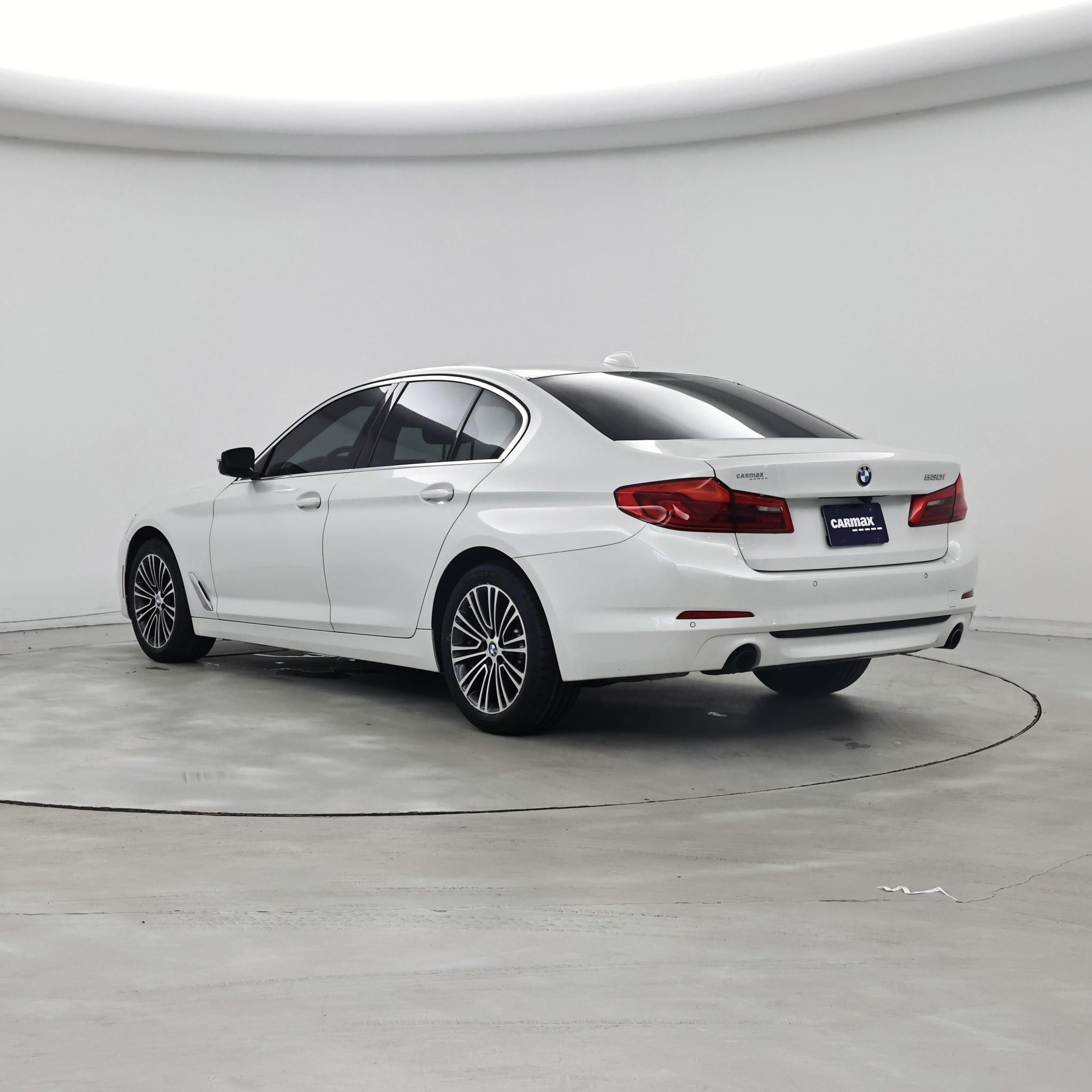 Thumbnail: 2020 BMW 5 Series - 2