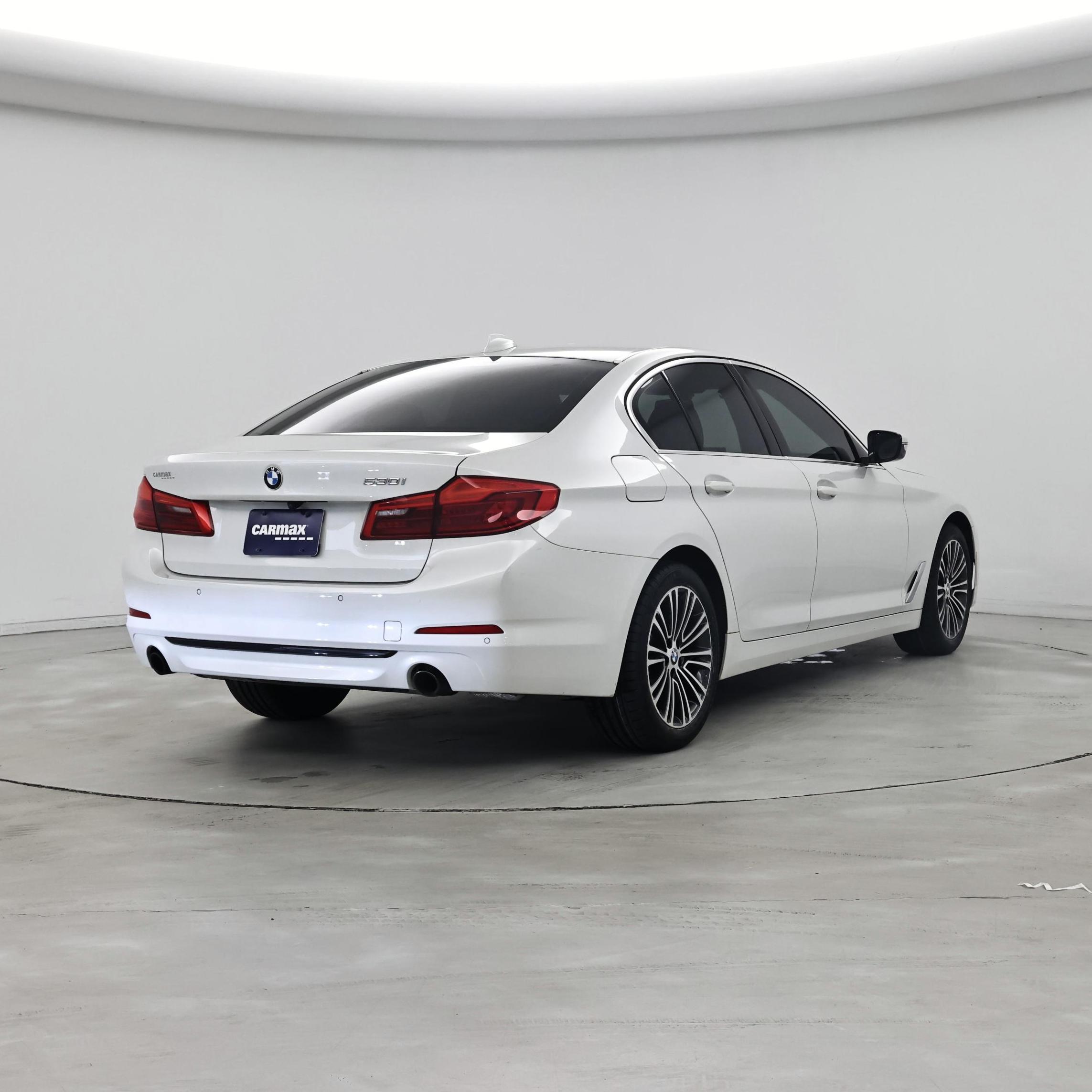 Thumbnail: 2020 BMW 5 Series - 8