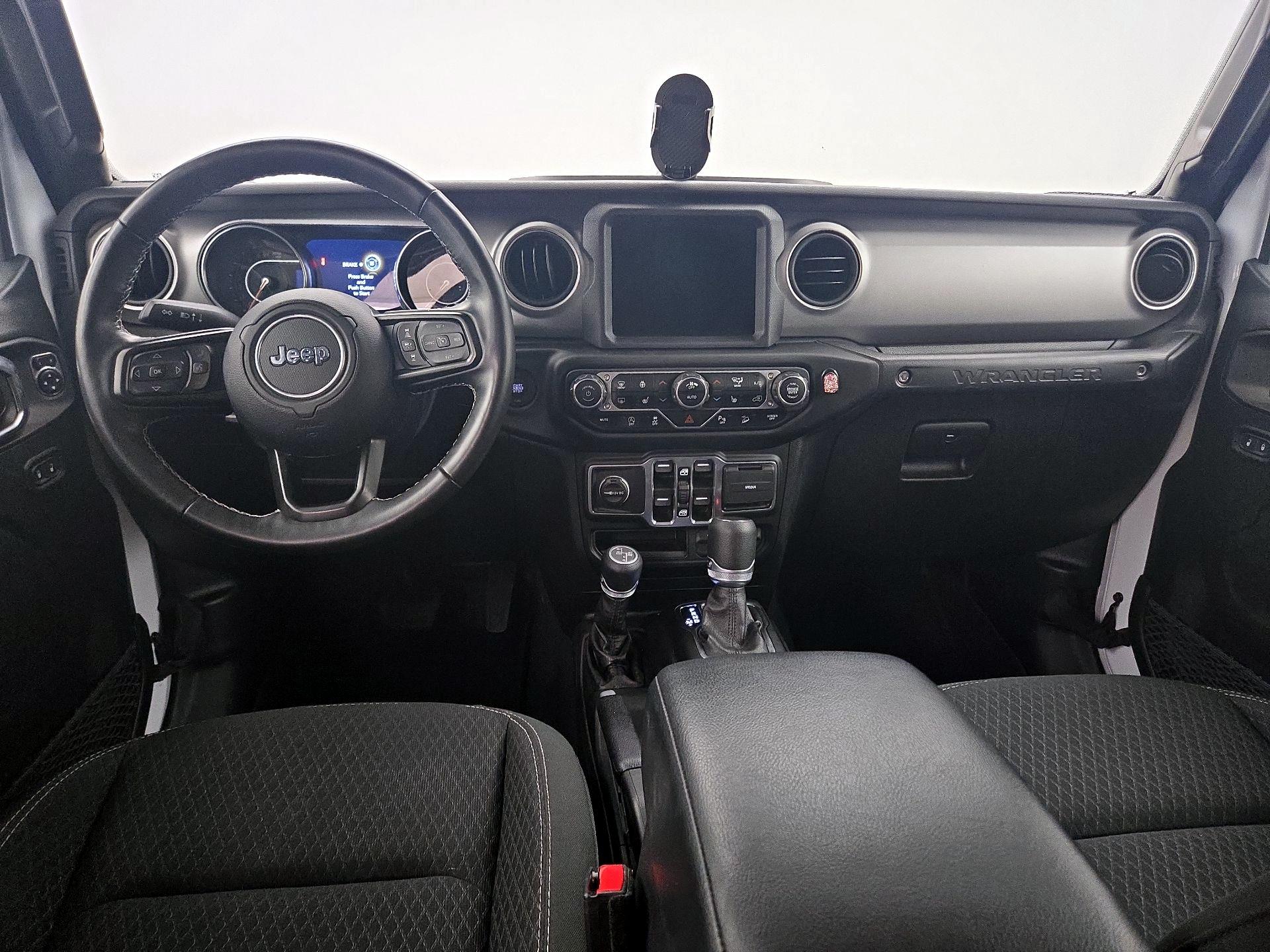 Thumbnail: 2021 Jeep Wrangler - 9