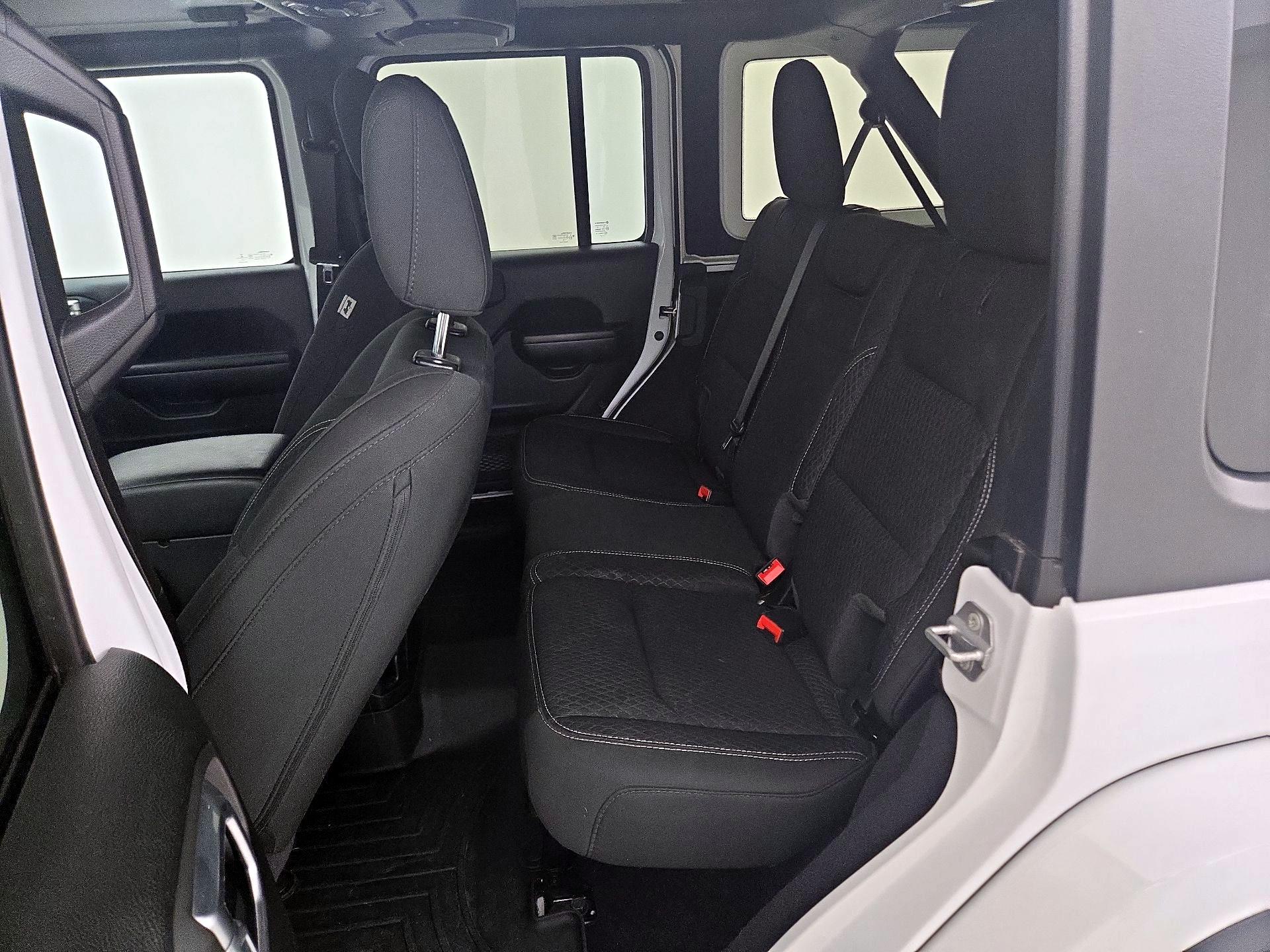 Thumbnail: 2021 Jeep Wrangler - 20