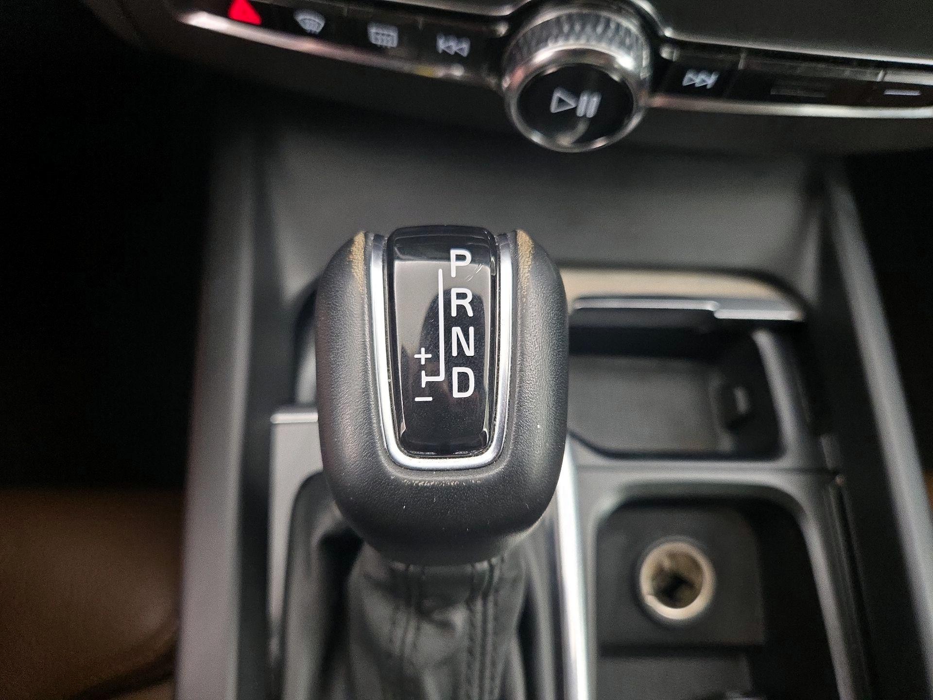 Thumbnail: 2020 Volvo XC60 - 18