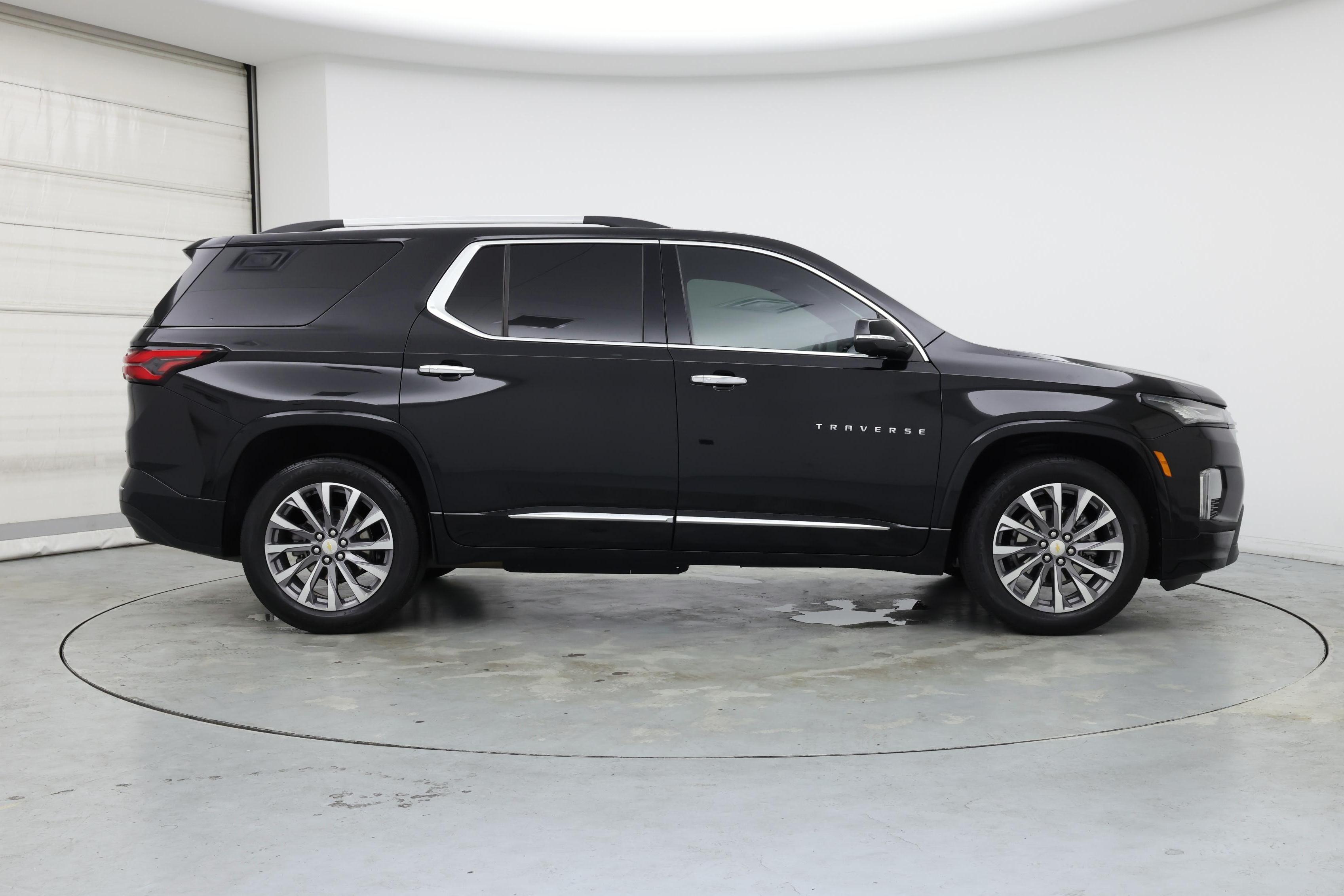 Thumbnail: 2022 Chevrolet Traverse - 7