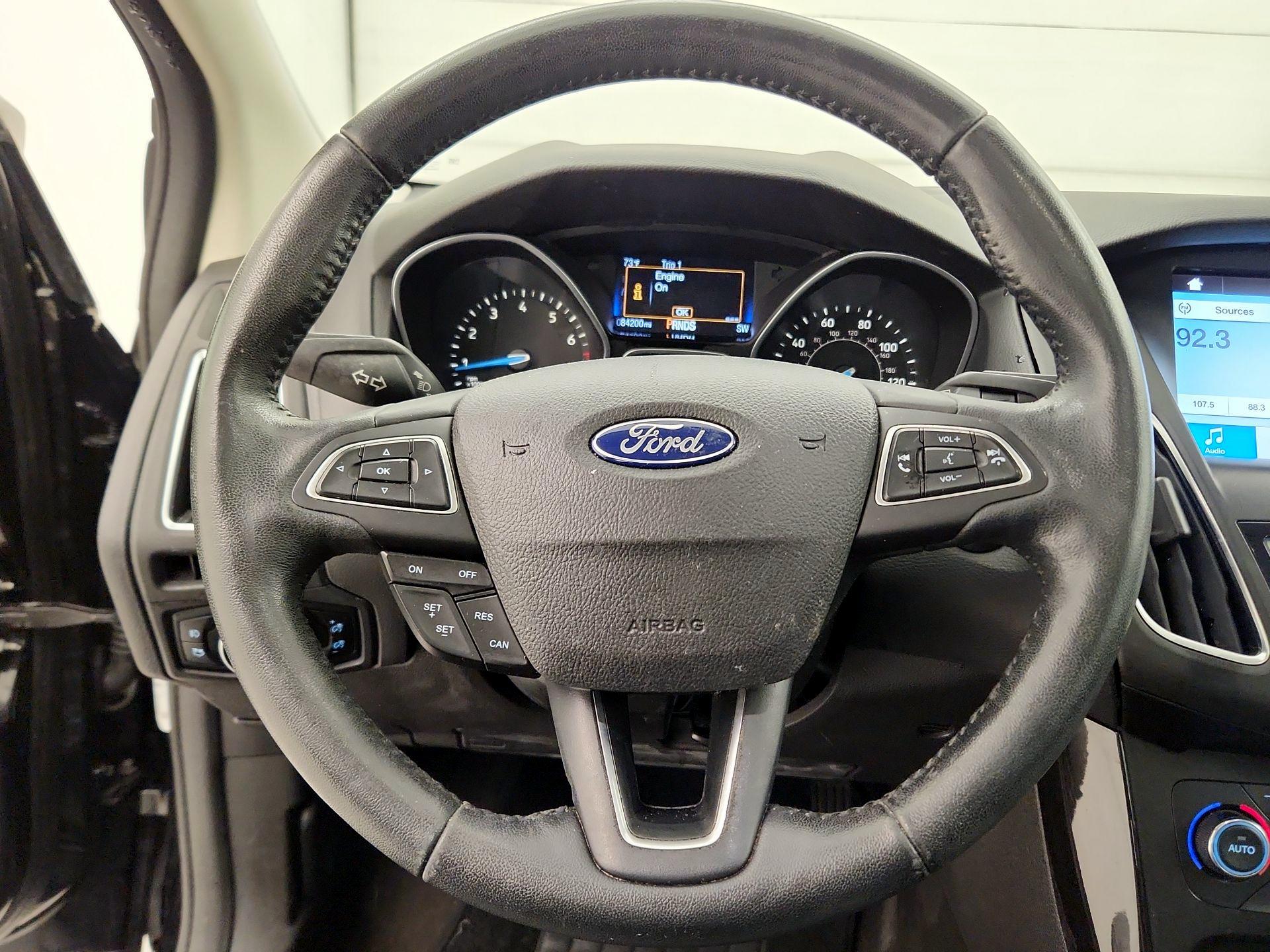 Thumbnail: 2017 Ford Focus - 10