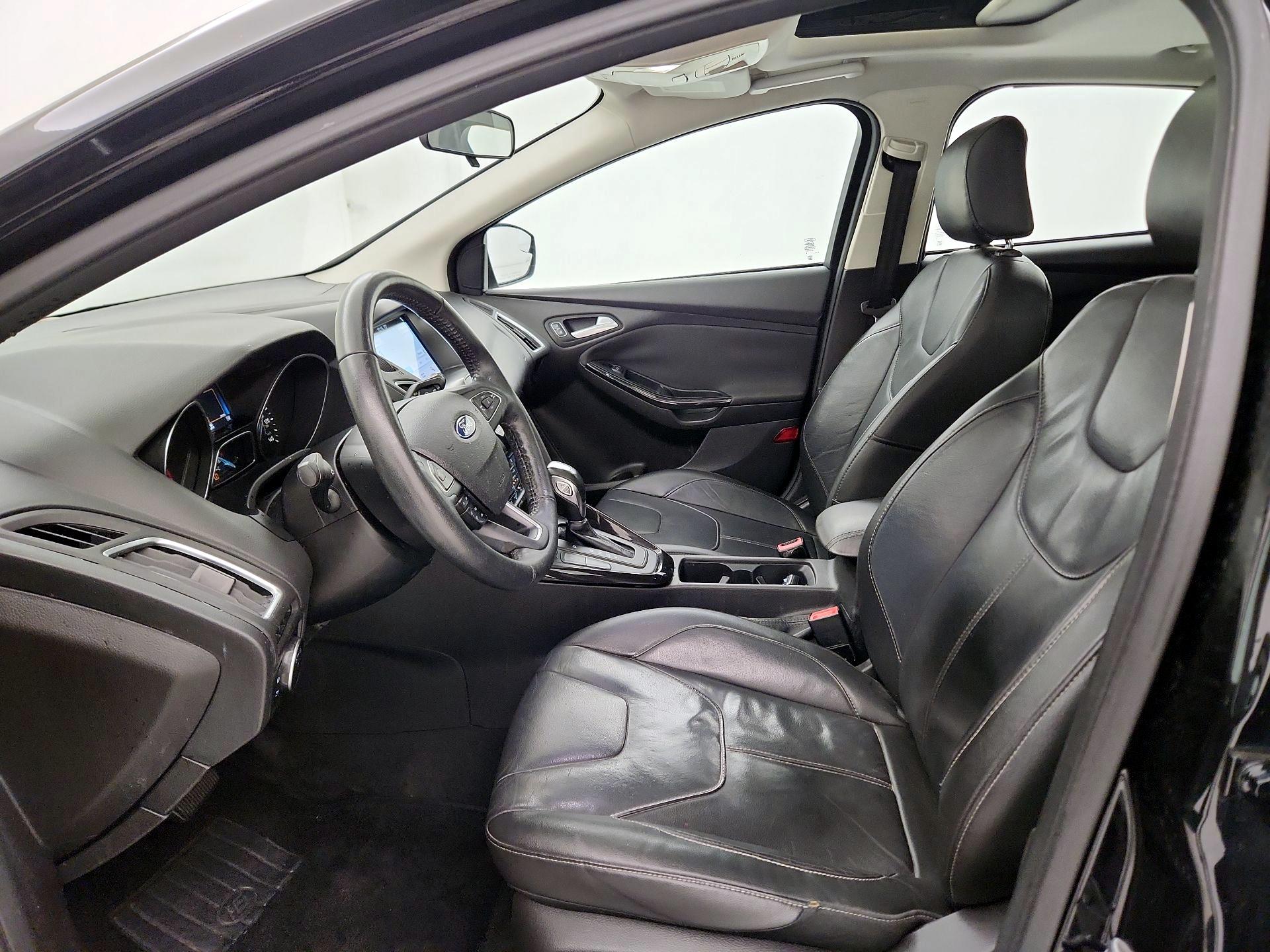 Thumbnail: 2017 Ford Focus - 11