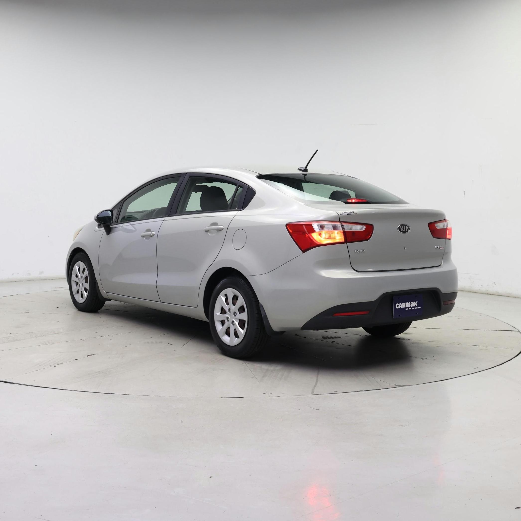 Thumbnail: 2013 Kia Rio - 2