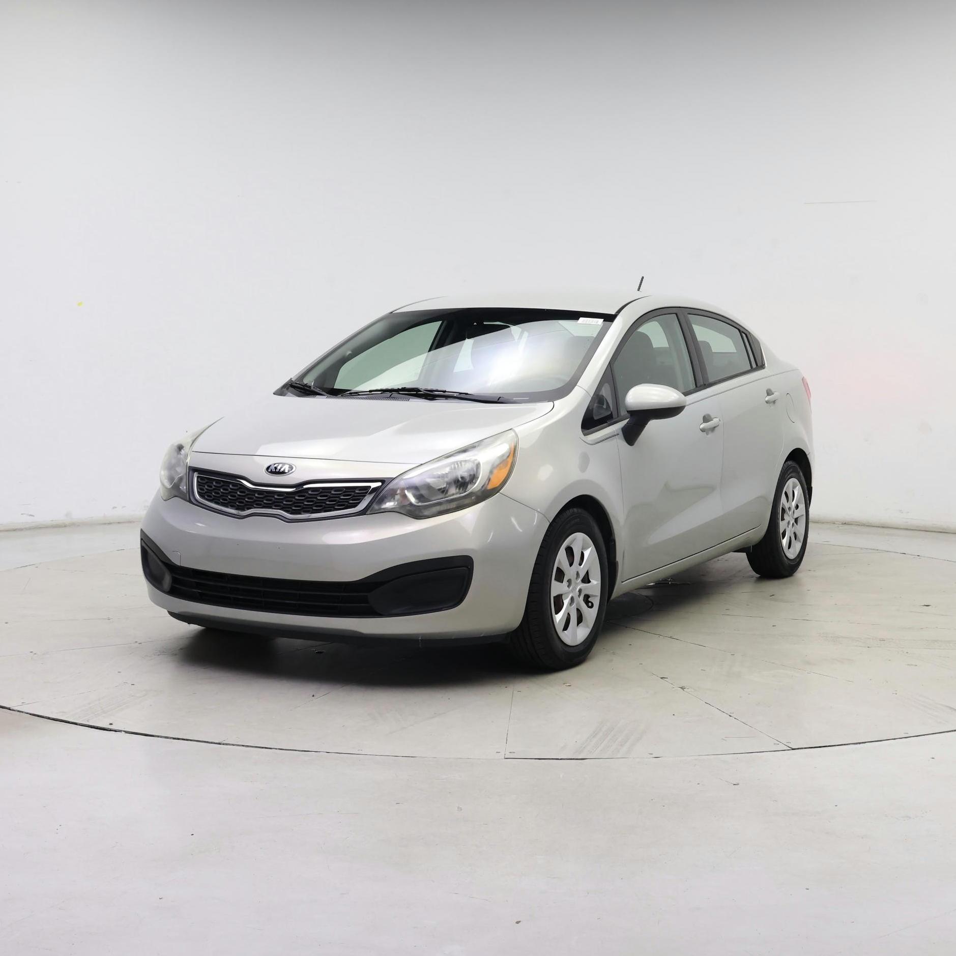 Thumbnail: 2013 Kia Rio - 4