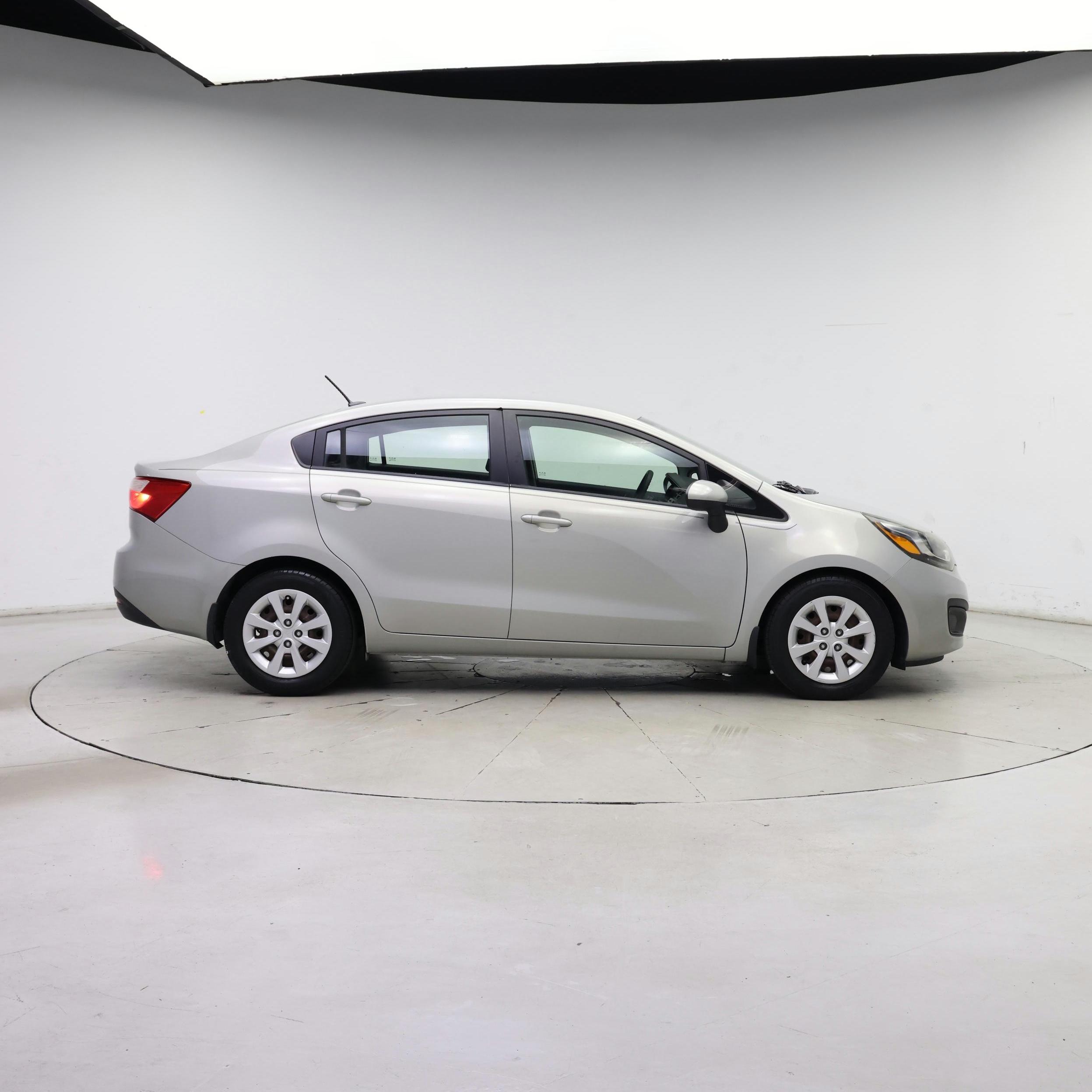 Thumbnail: 2013 Kia Rio - 7
