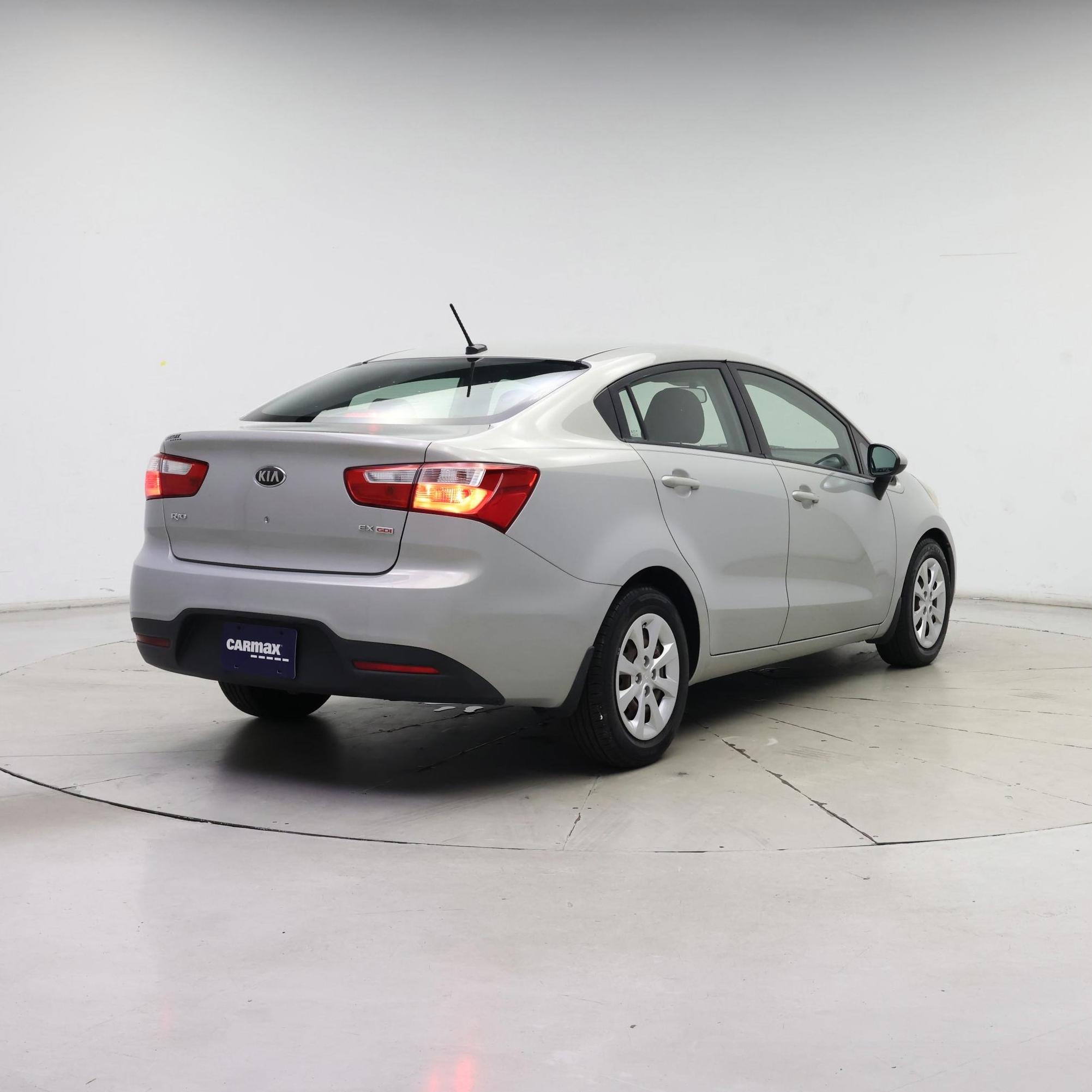 Thumbnail: 2013 Kia Rio - 8