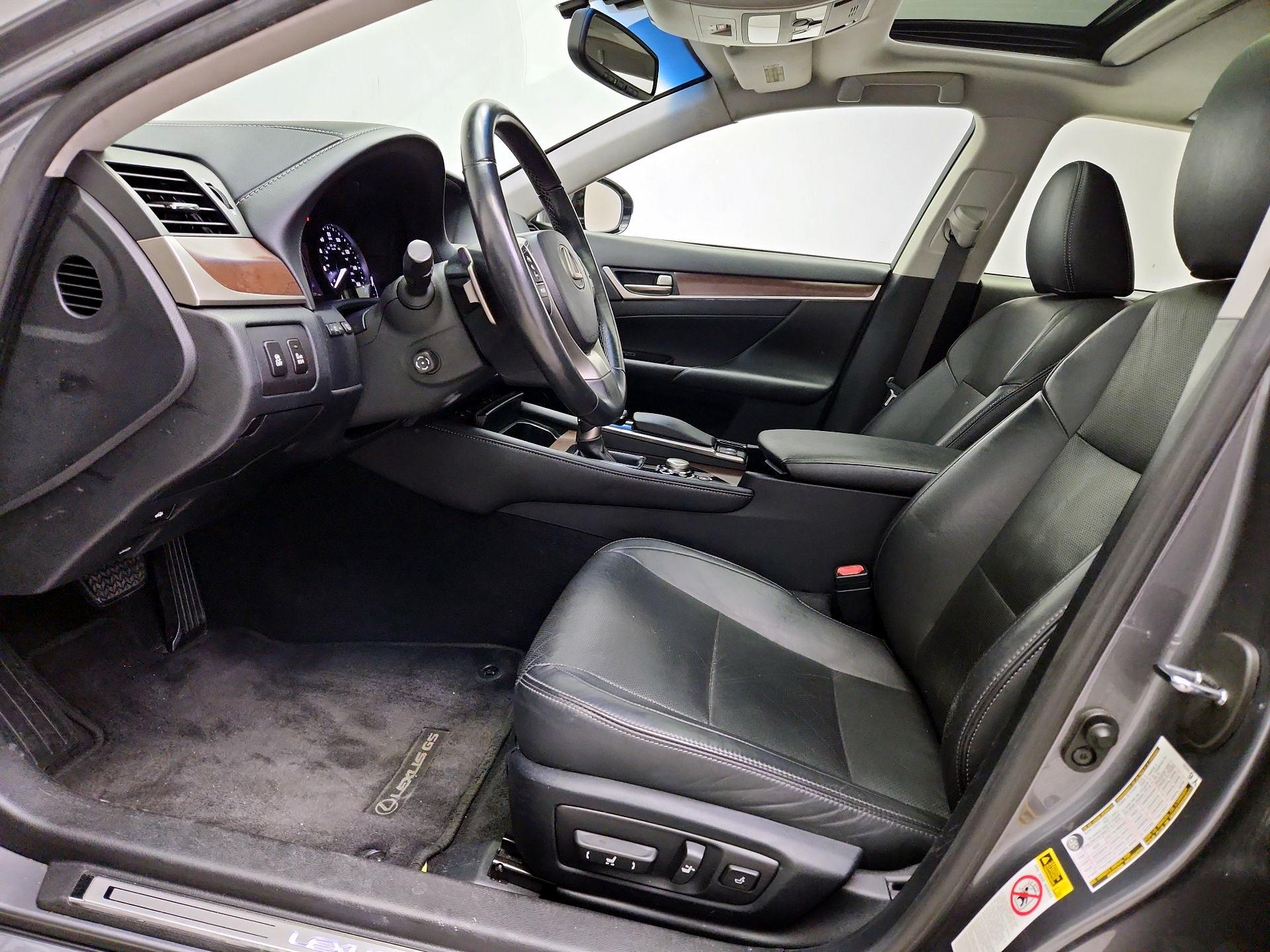 Thumbnail: 2015 Lexus GS - 11