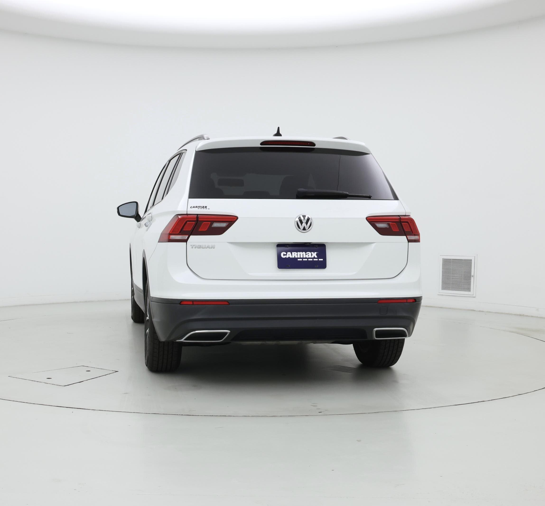Thumbnail: 2021 Volkswagen Tiguan - 6