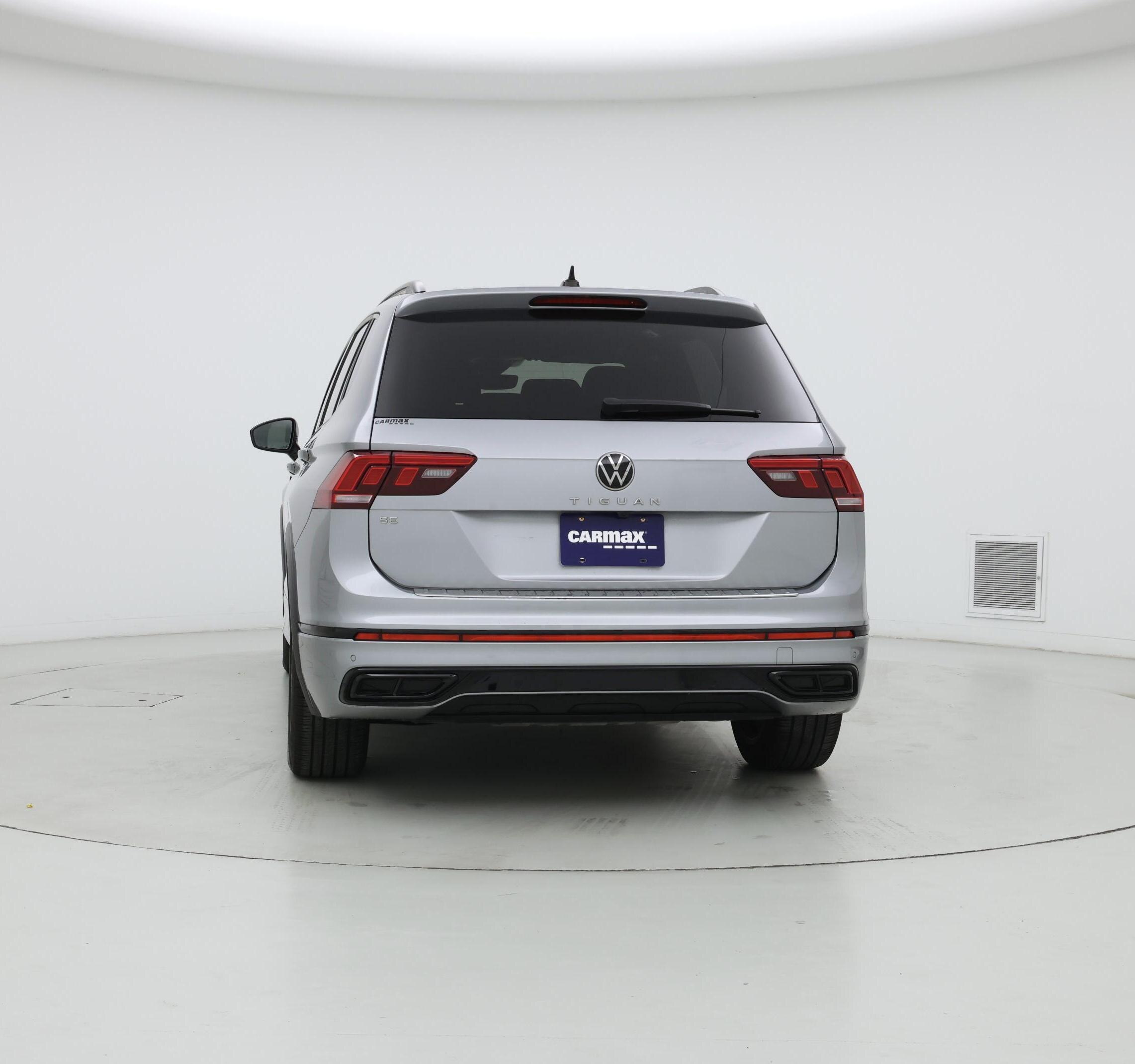 Thumbnail: 2023 Volkswagen Tiguan - 6