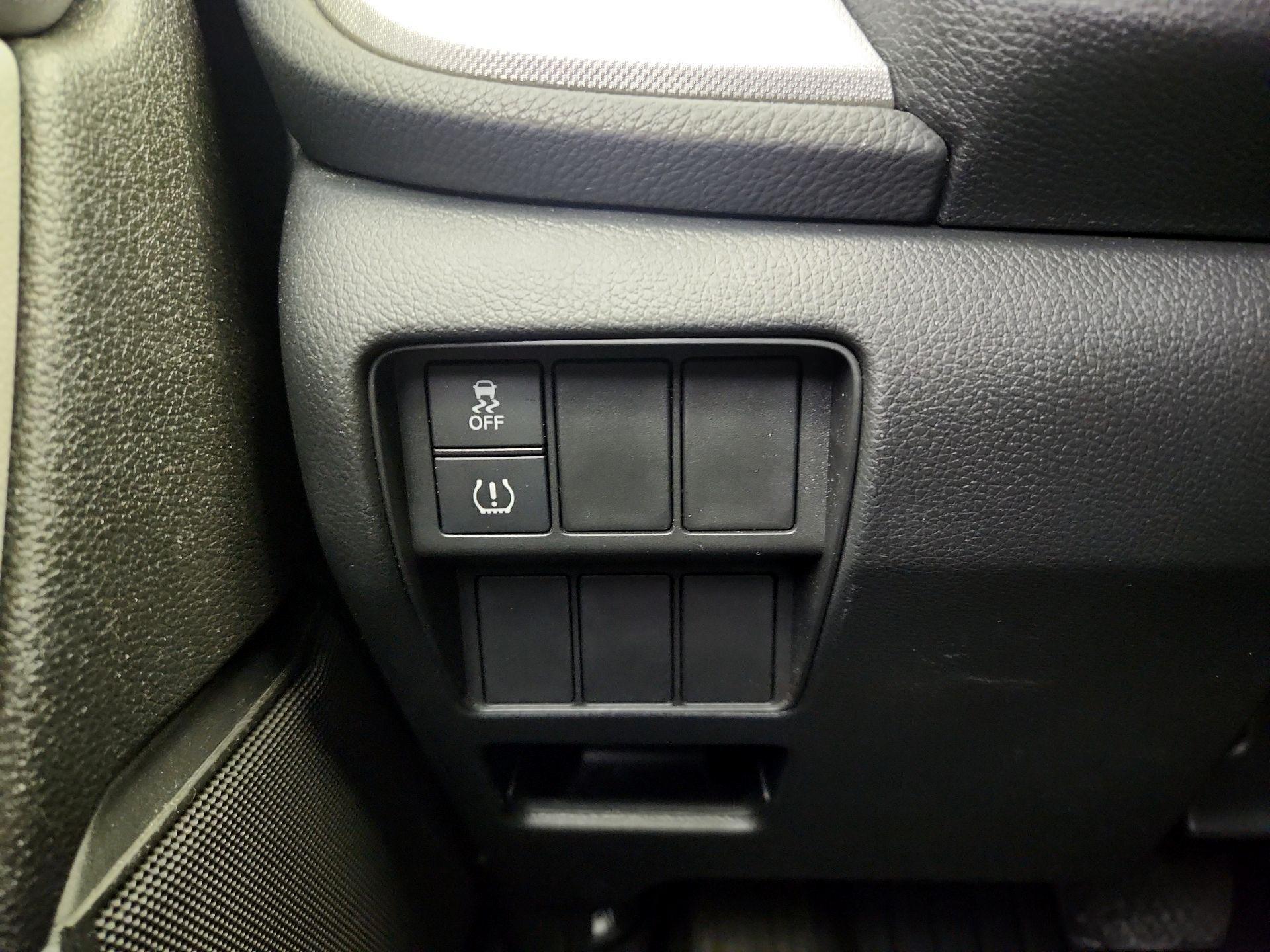 Thumbnail: 2018 Honda CR-V - 13