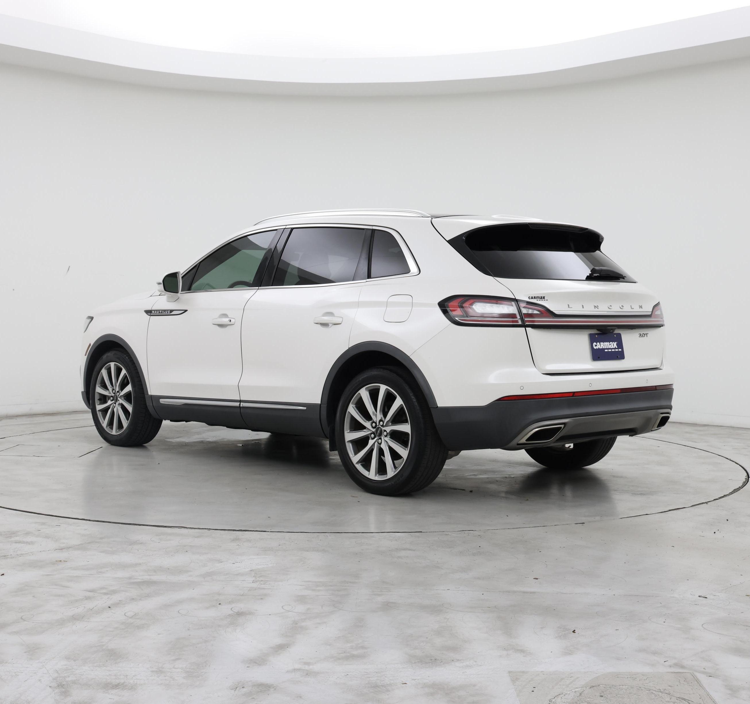 Thumbnail: 2019 Lincoln Nautilus - 2