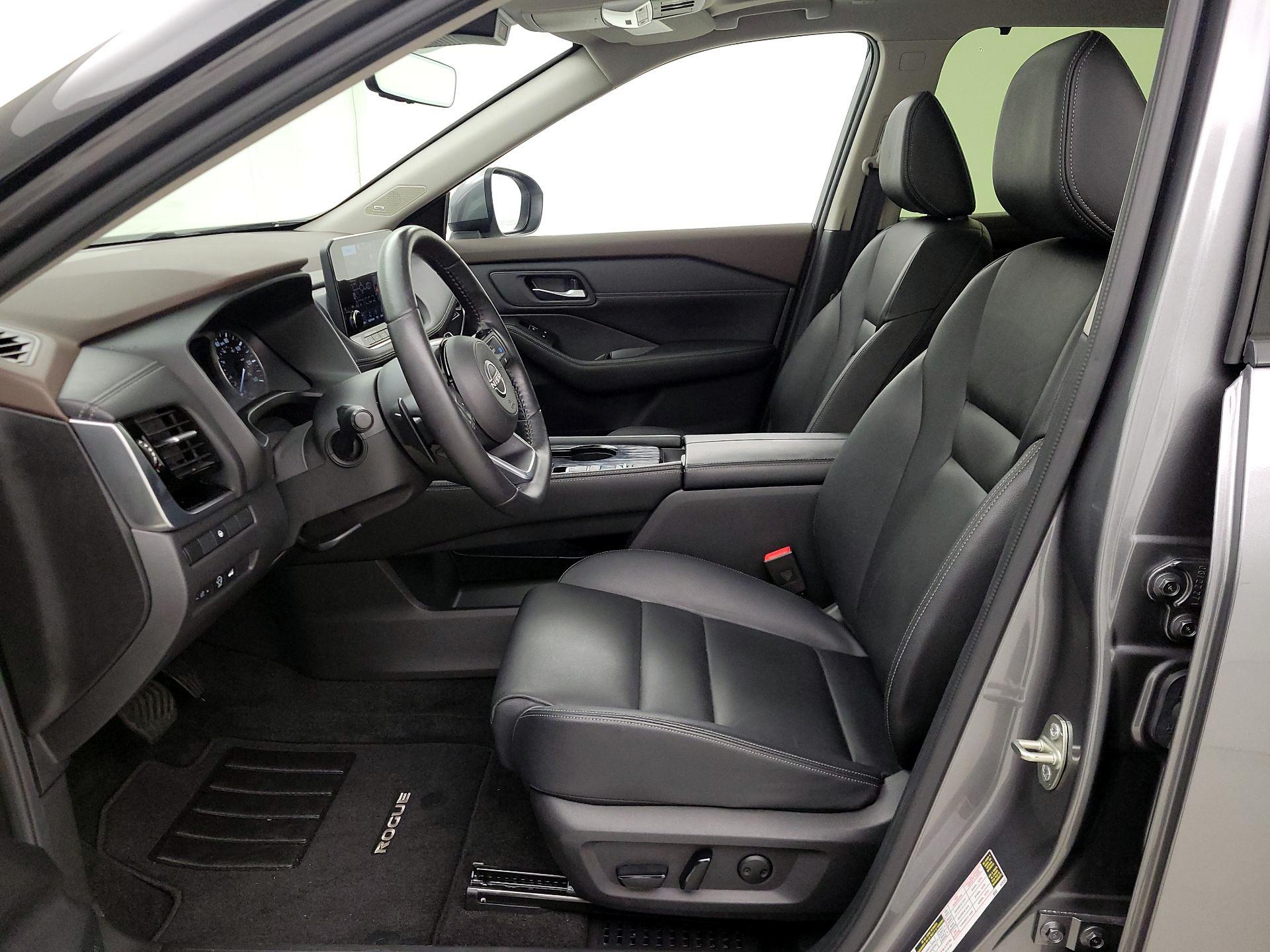 Thumbnail: 2023 Nissan Rogue - 11