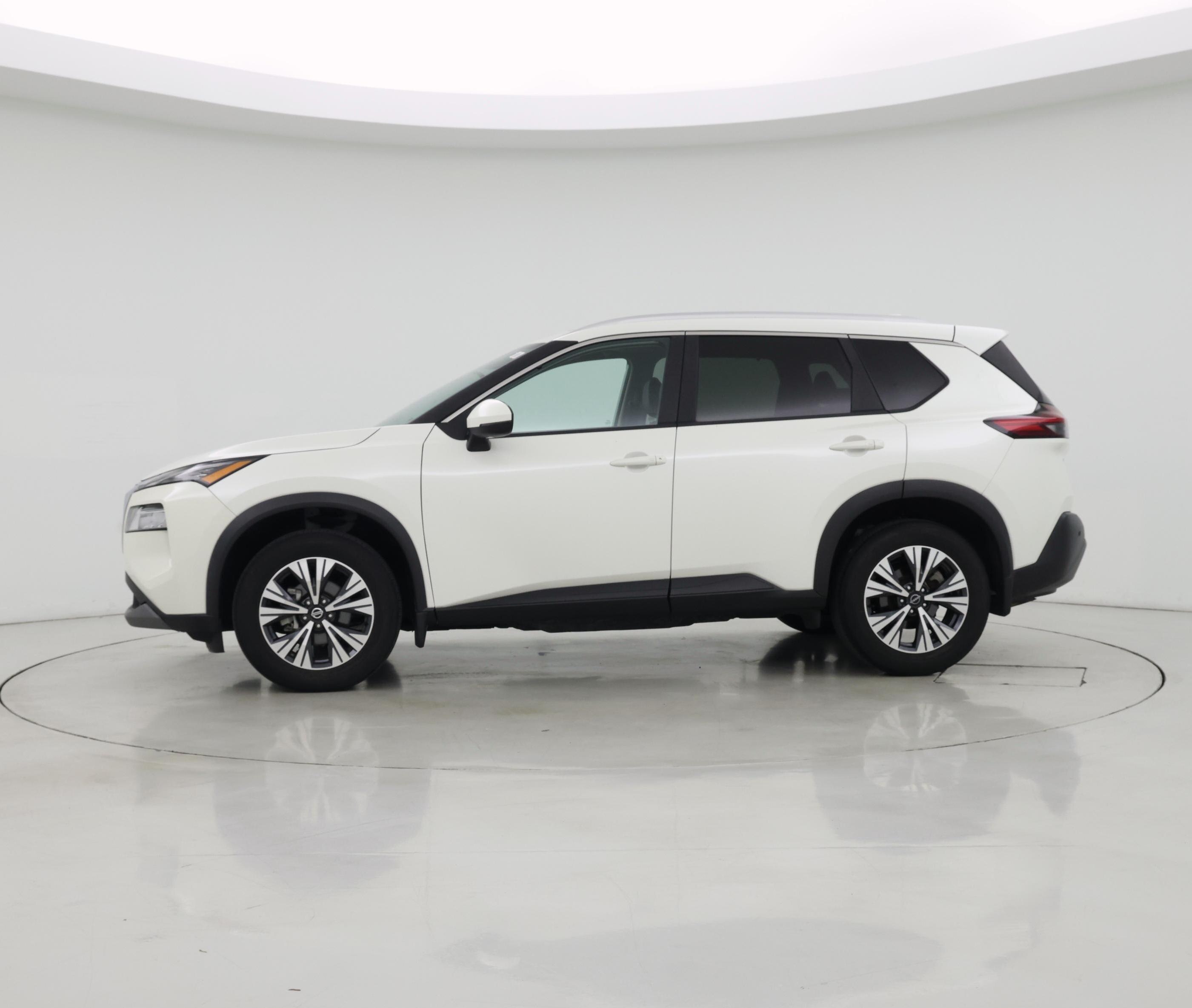 Thumbnail: 2023 Nissan Rogue - 3