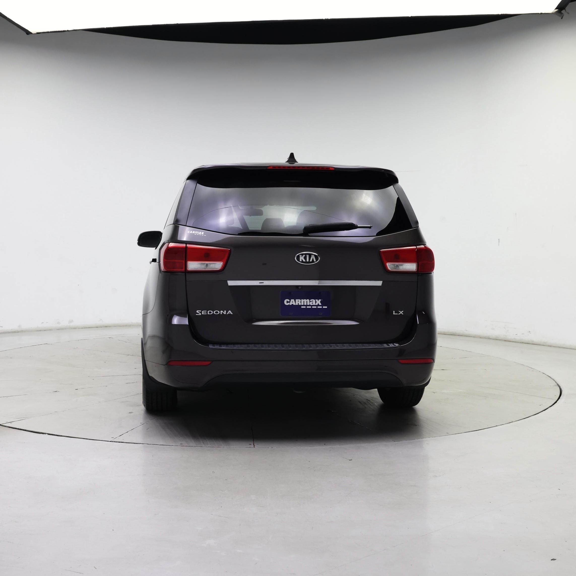 Thumbnail: 2017 Kia Sedona - 6