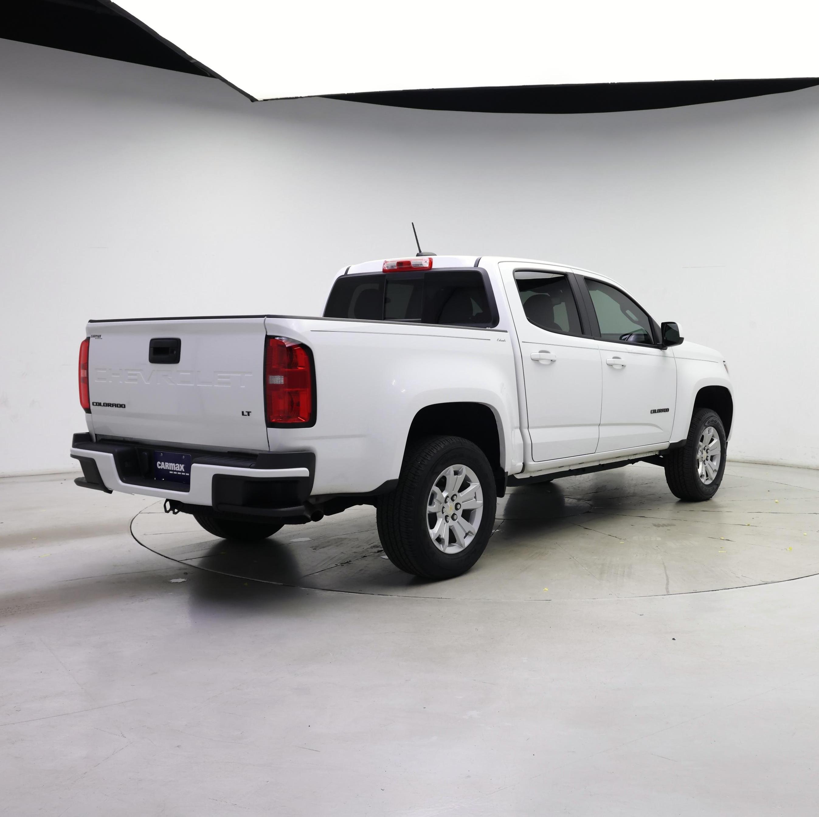 Thumbnail: 2022 Chevrolet Colorado - 8