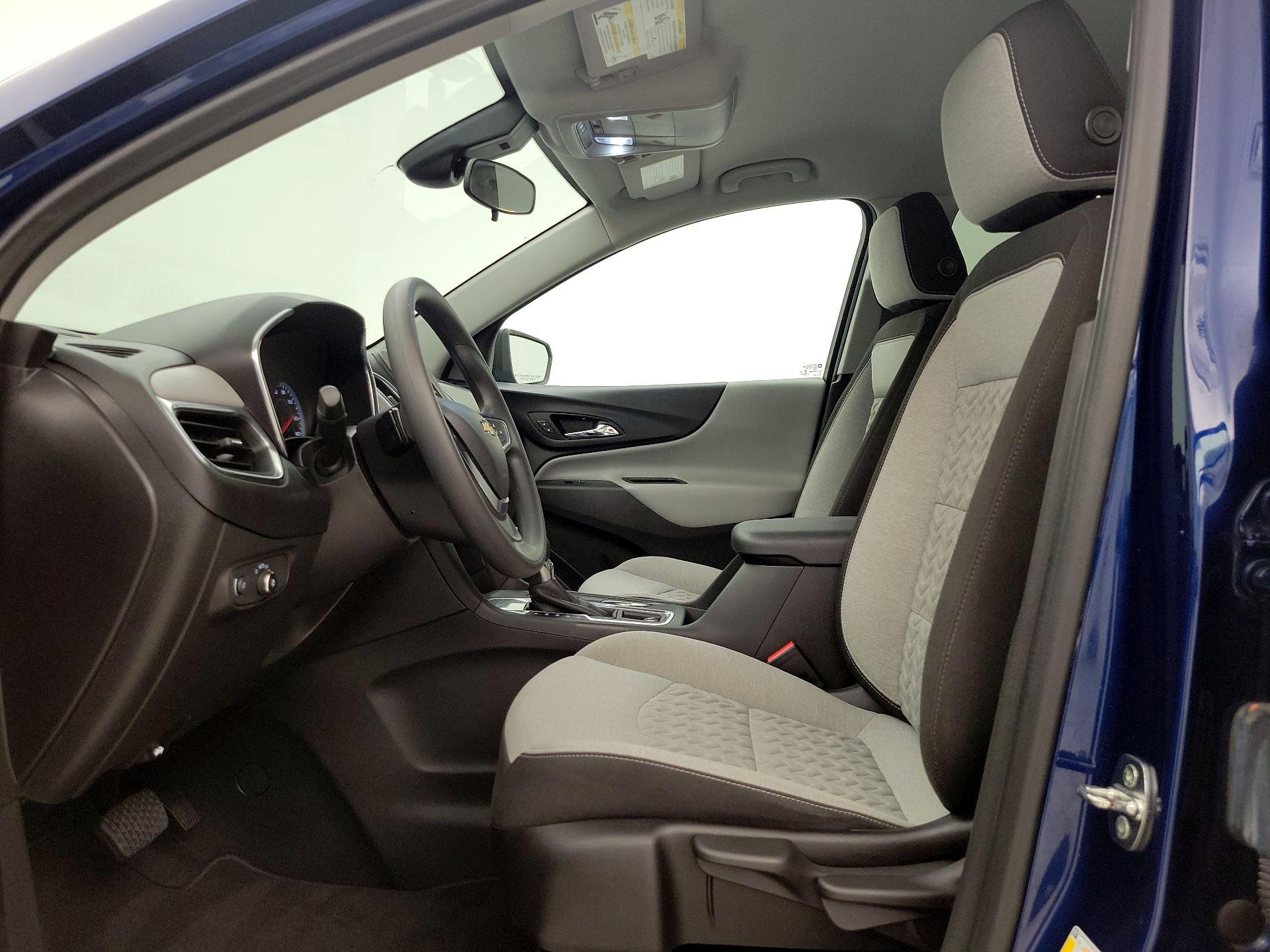 Thumbnail: 2022 Chevrolet Equinox - 11