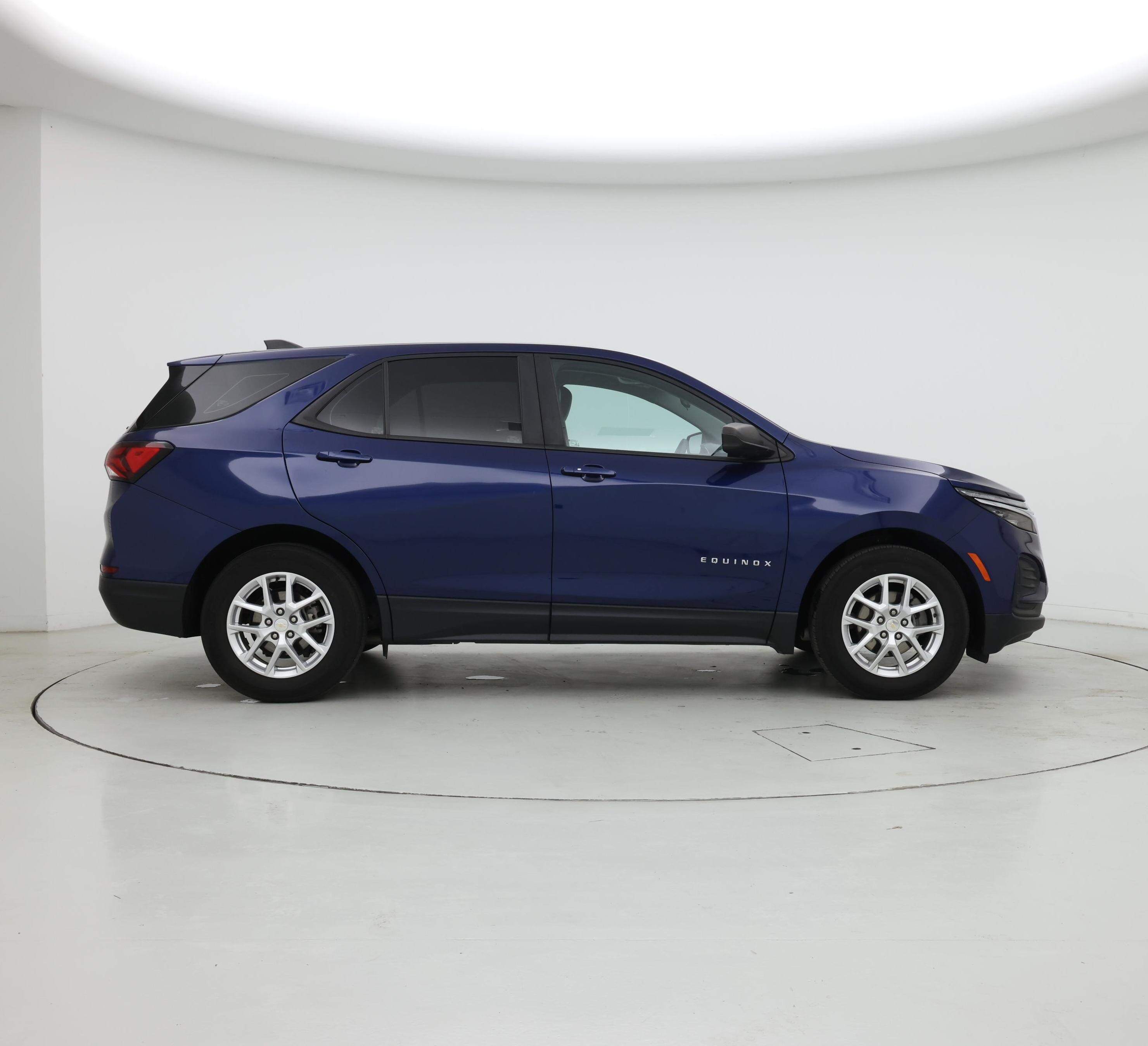 Thumbnail: 2022 Chevrolet Equinox - 7