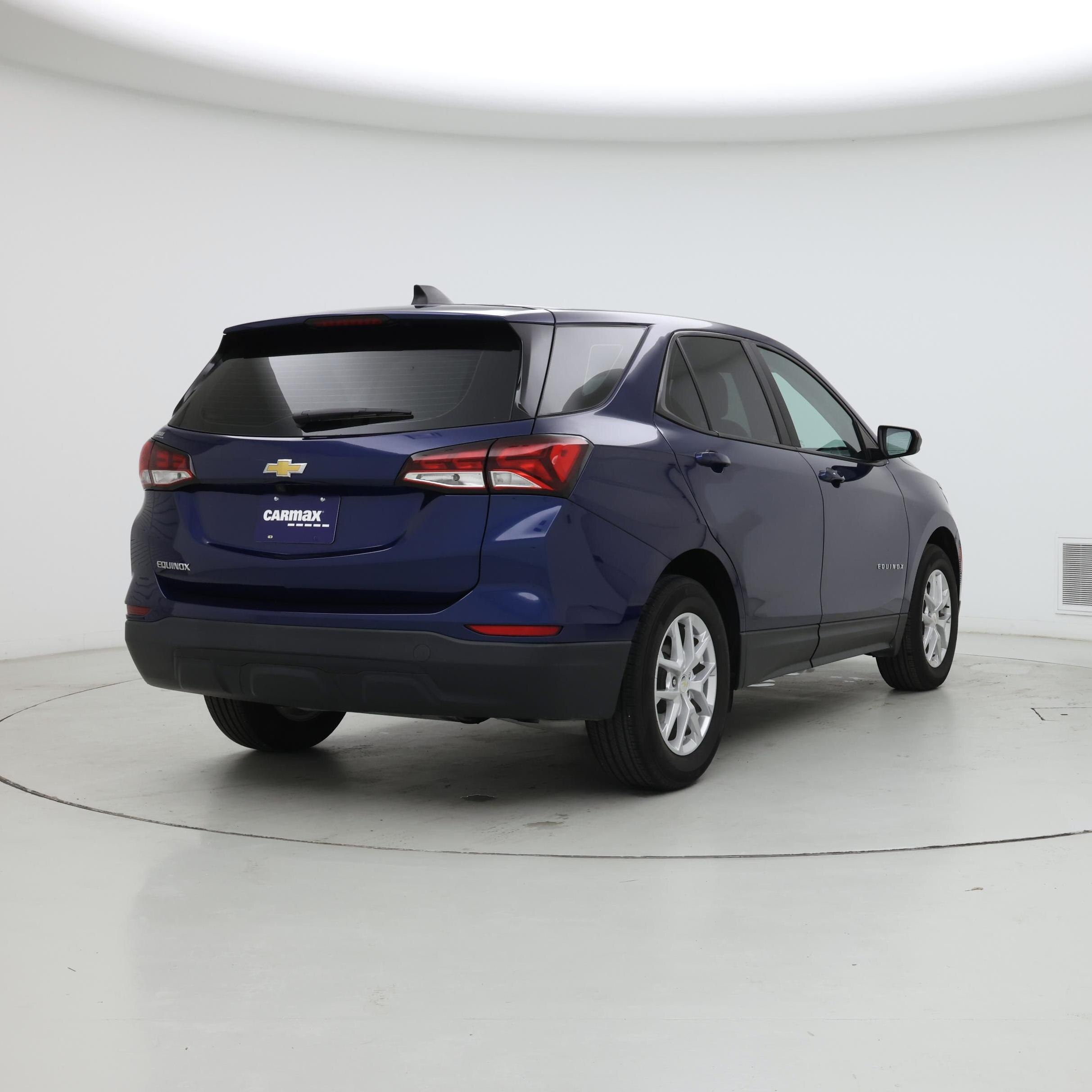 Thumbnail: 2022 Chevrolet Equinox - 8