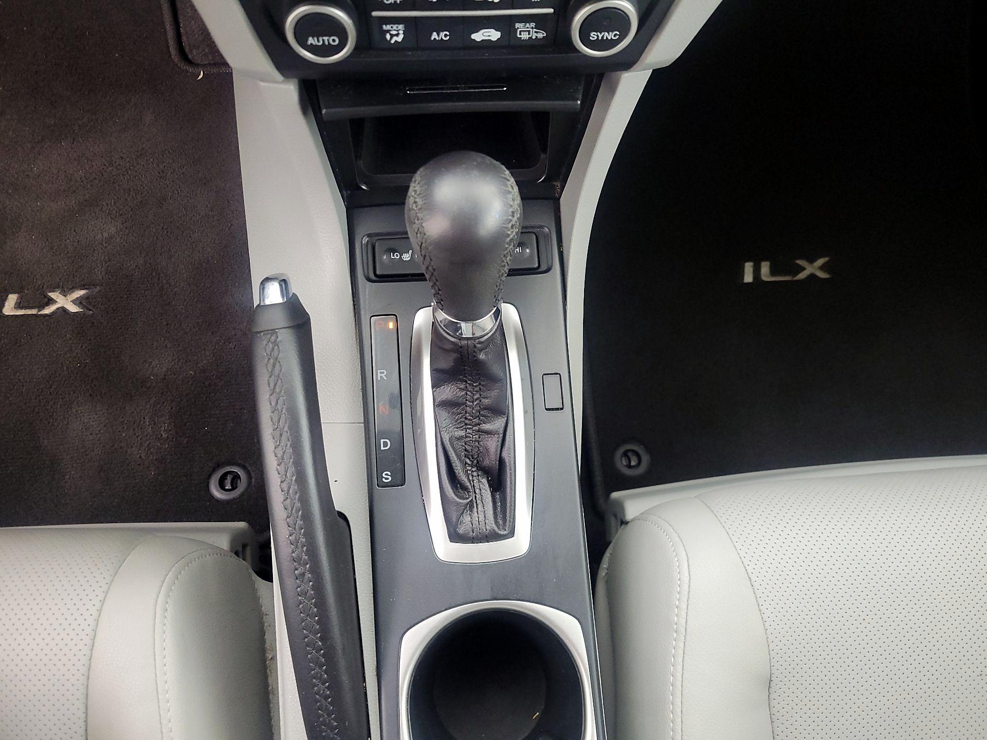 Thumbnail: 2016 Acura ILX - 18