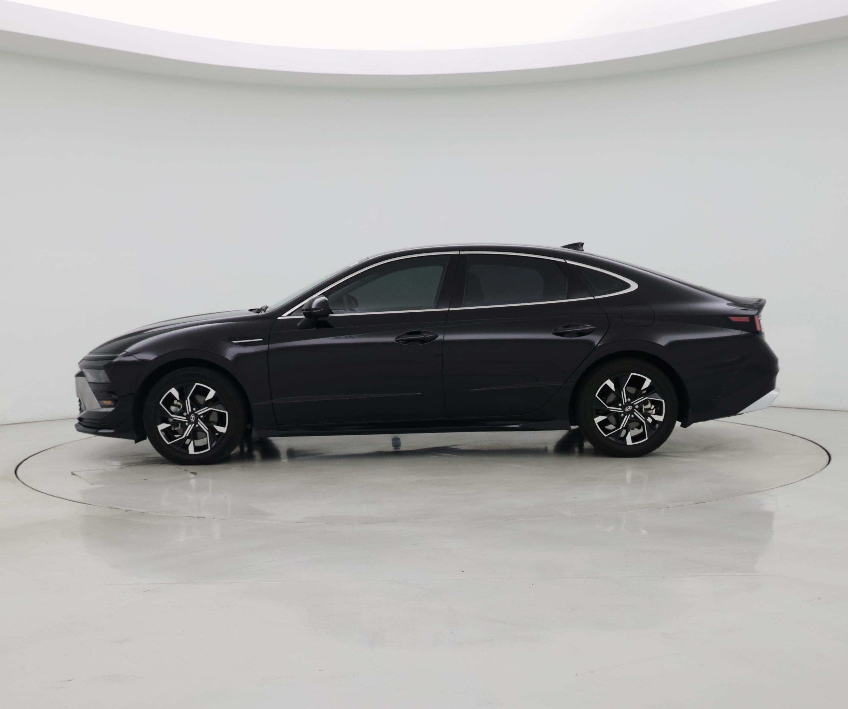 Thumbnail: 2024 Hyundai Sonata - 3