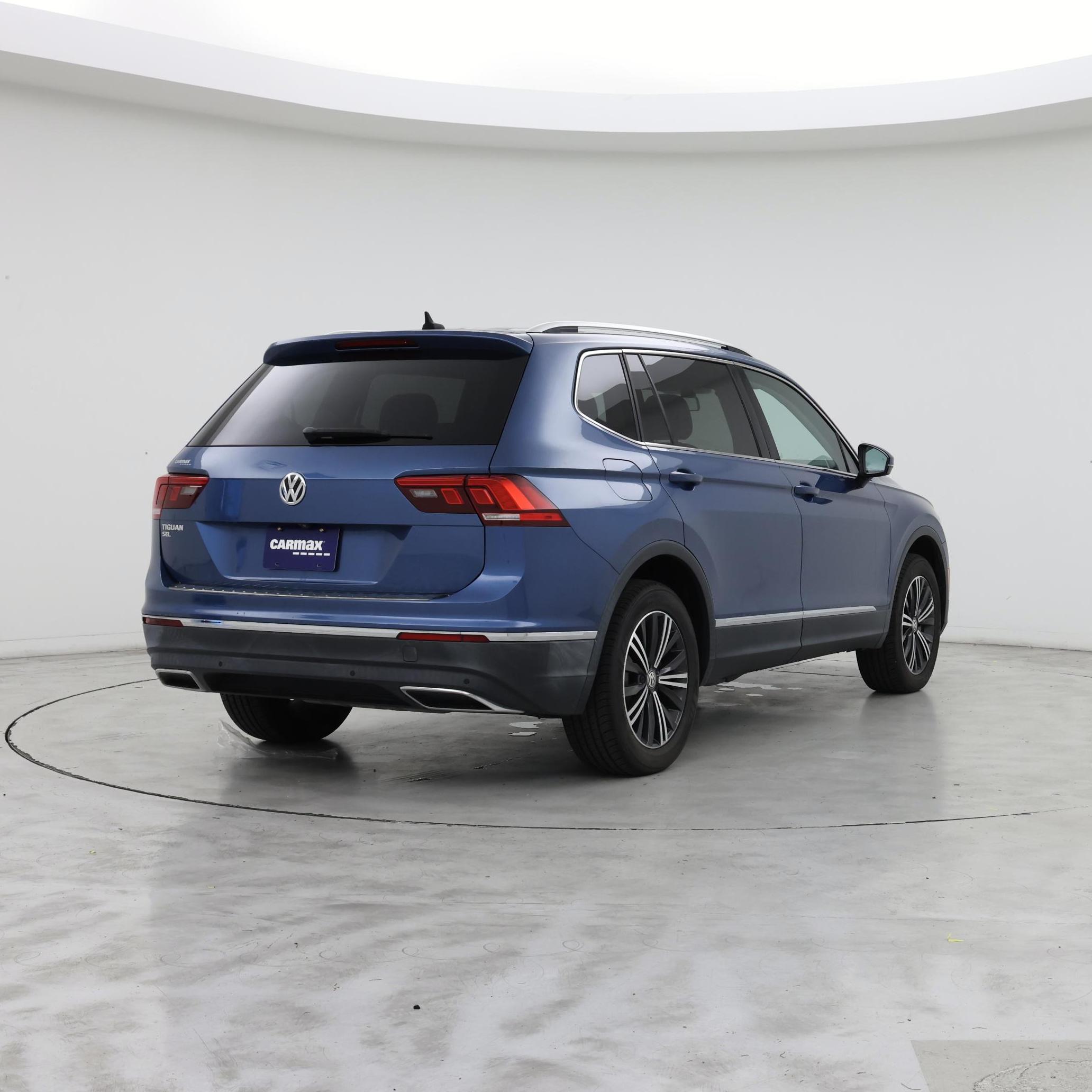 Thumbnail: 2019 Volkswagen Tiguan - 8