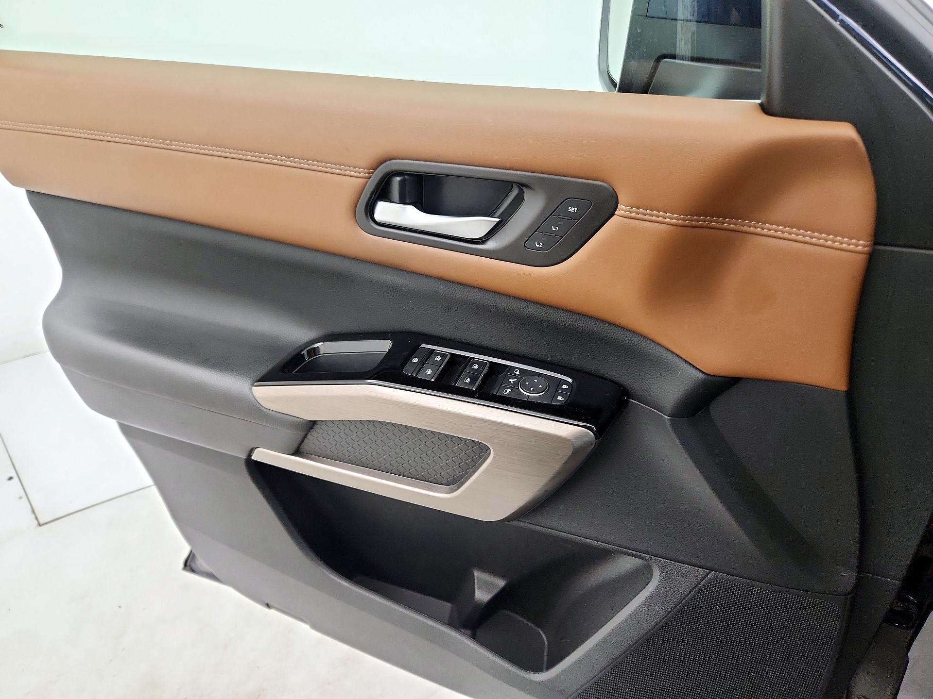 Thumbnail: 2024 Nissan Pathfinder - 12