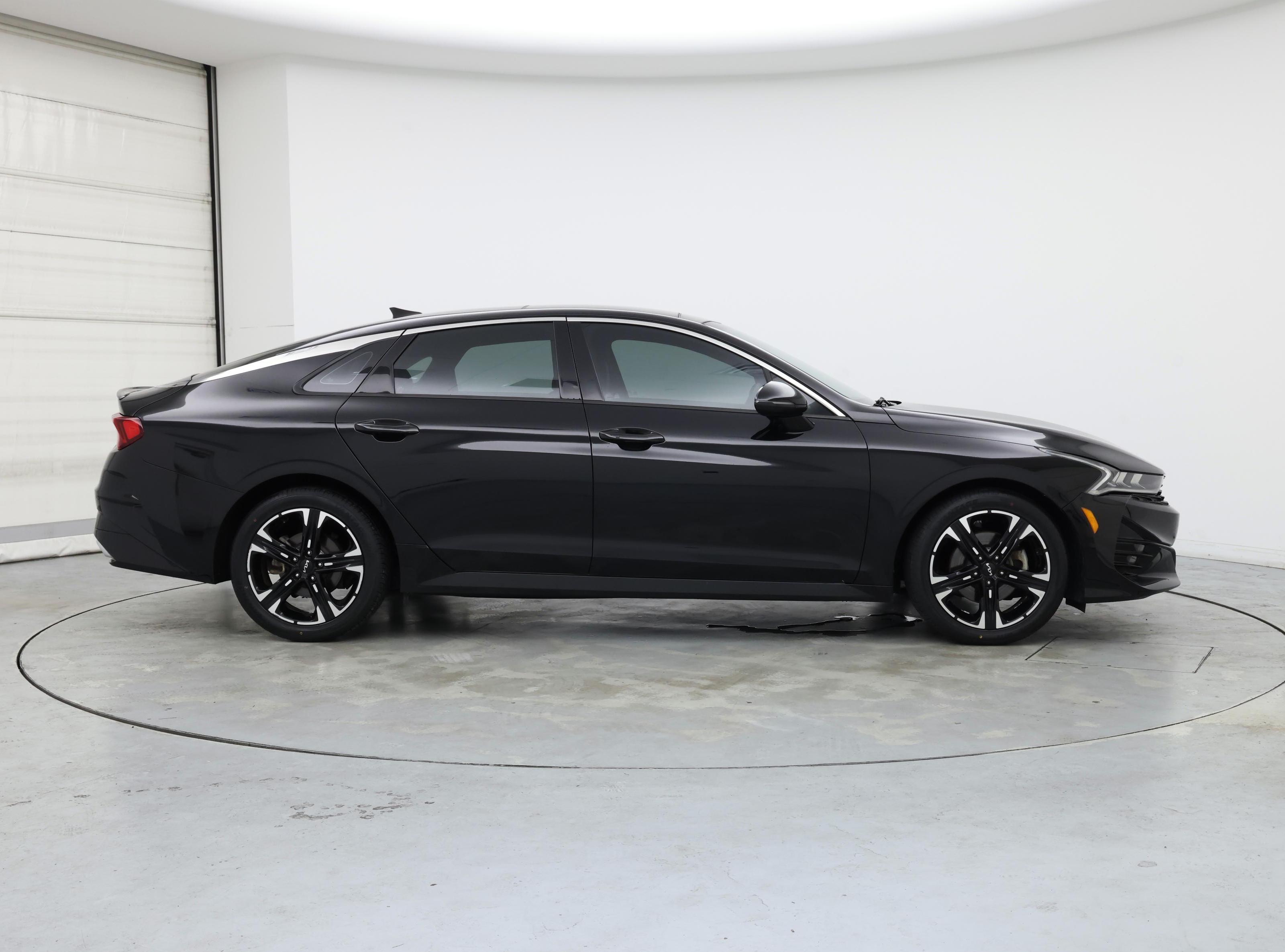 Thumbnail: 2023 Kia K5 - 7