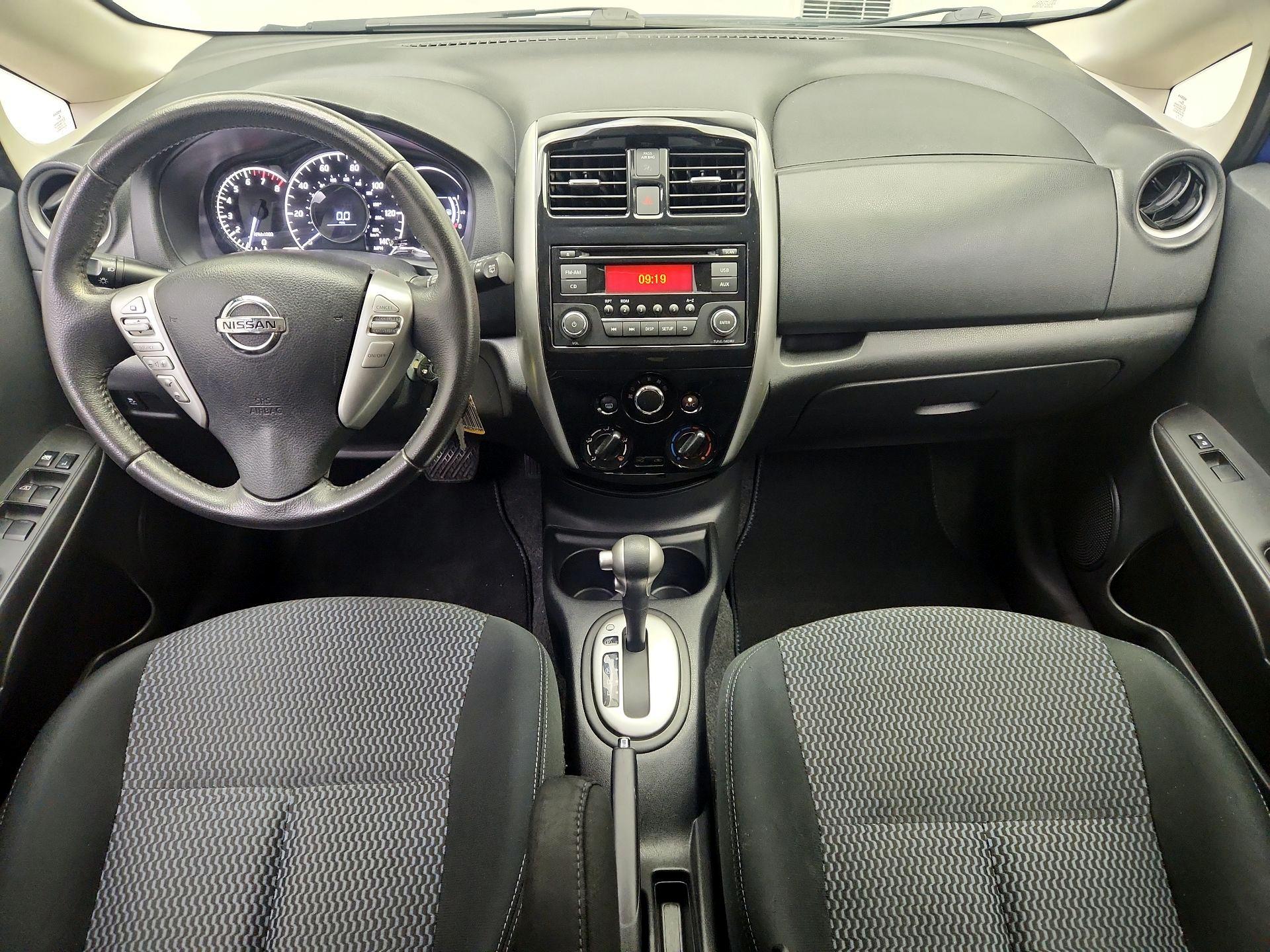 Thumbnail: 2015 Nissan Versa - 9