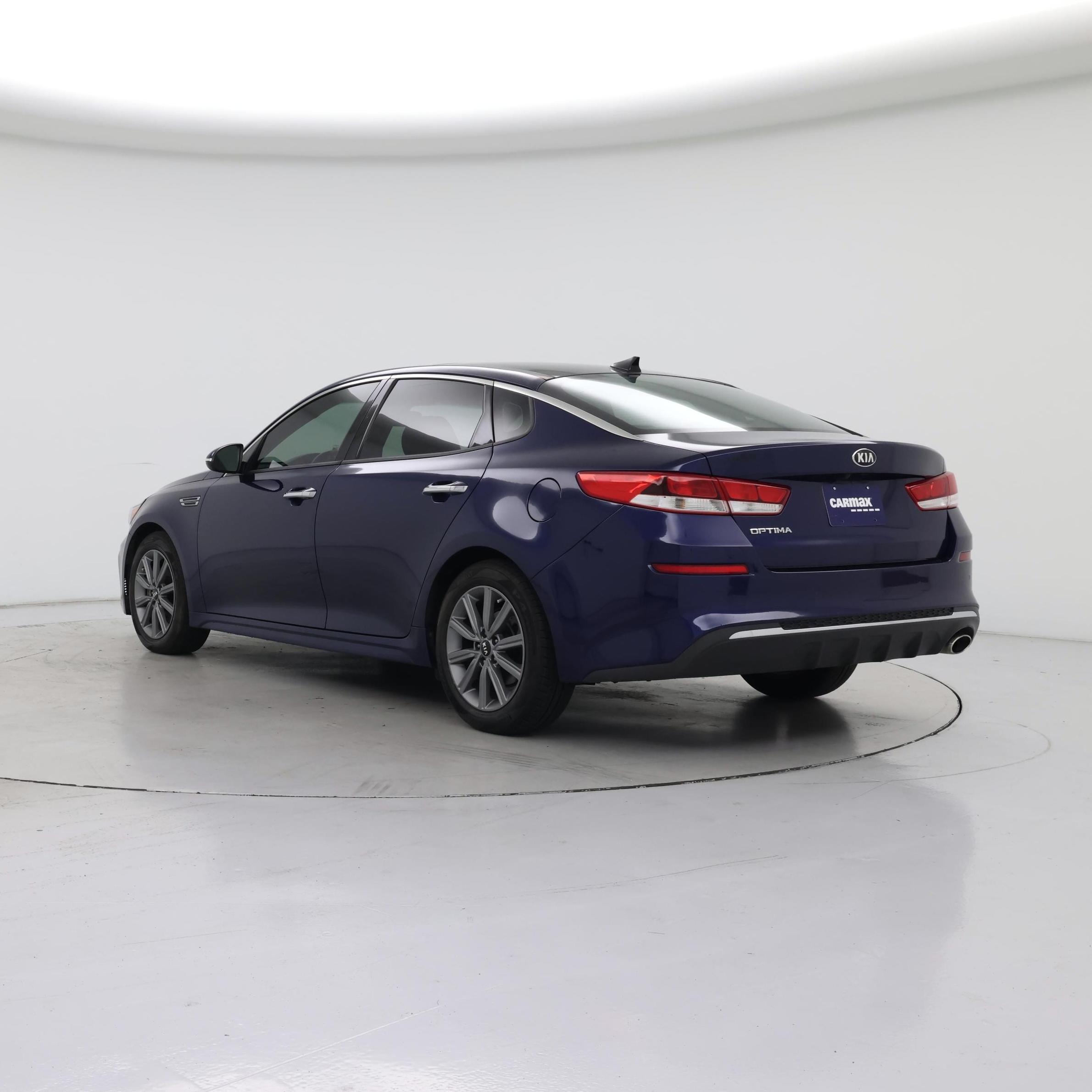 Thumbnail: 2019 Kia Optima - 2