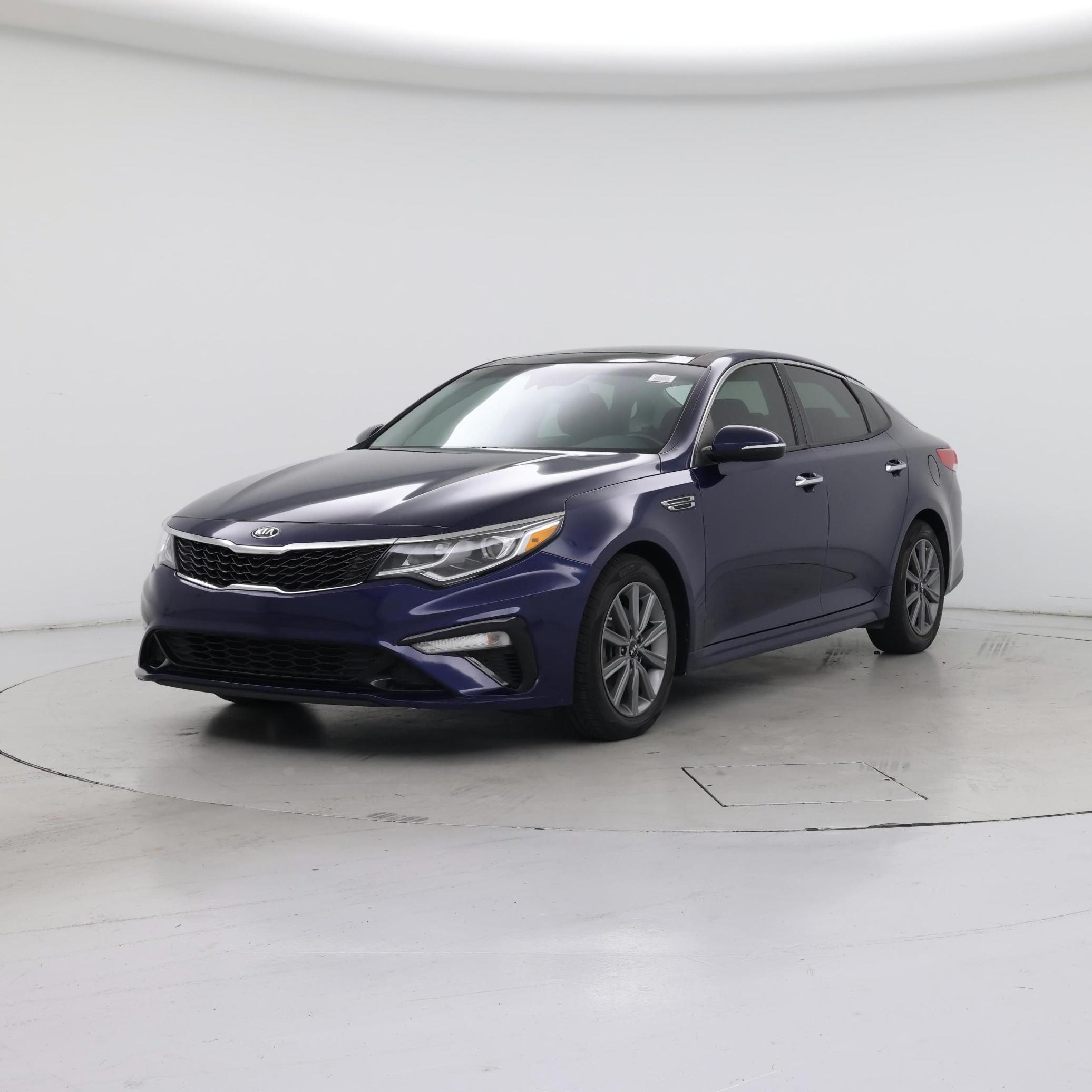 Thumbnail: 2019 Kia Optima - 4