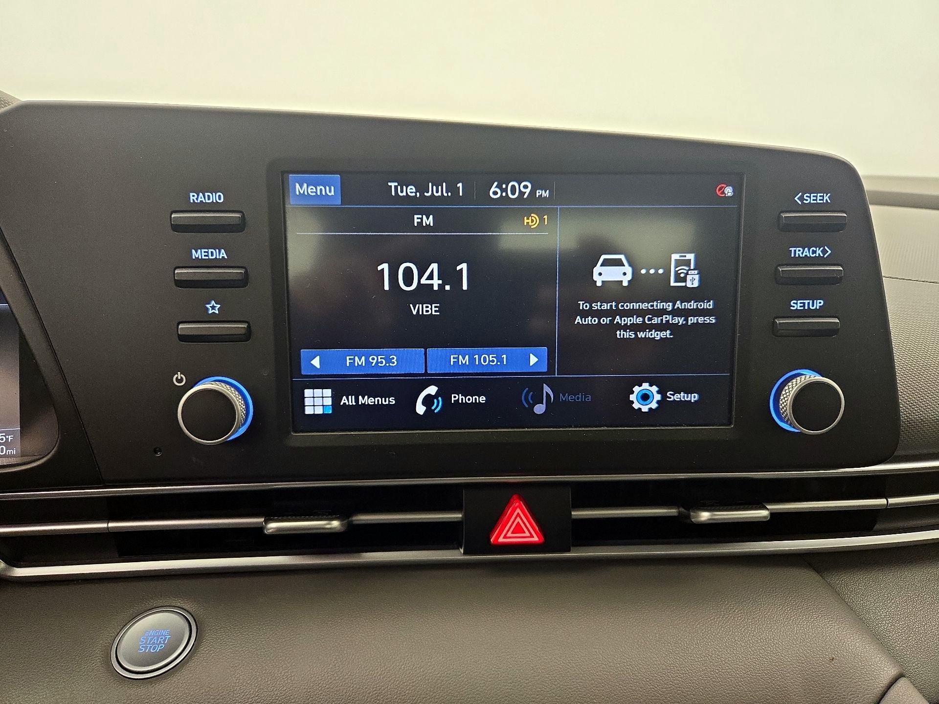 Thumbnail: 2021 Hyundai Elantra - 15