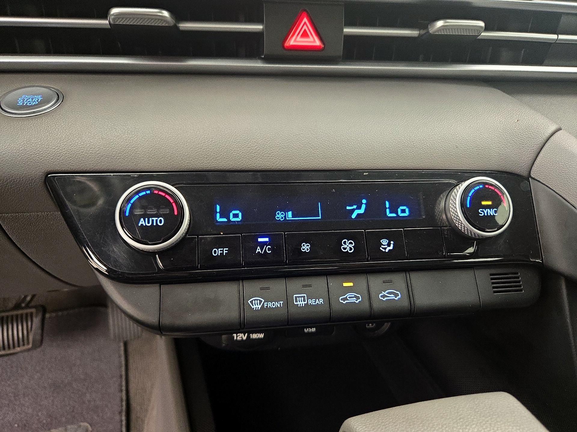 Thumbnail: 2021 Hyundai Elantra - 16