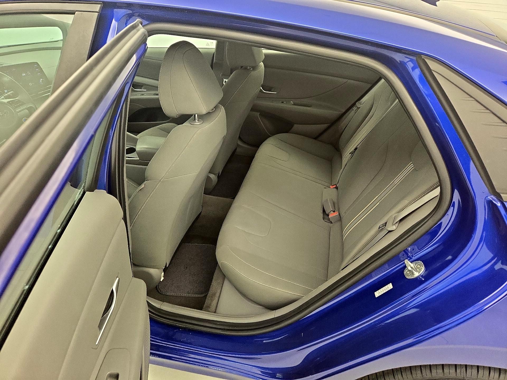 Thumbnail: 2021 Hyundai Elantra - 19