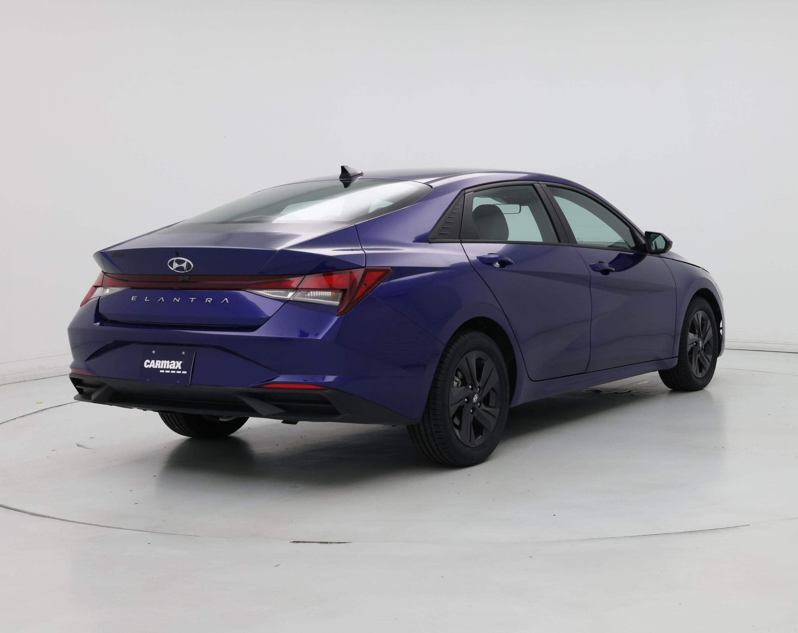 Thumbnail: 2021 Hyundai Elantra - 8