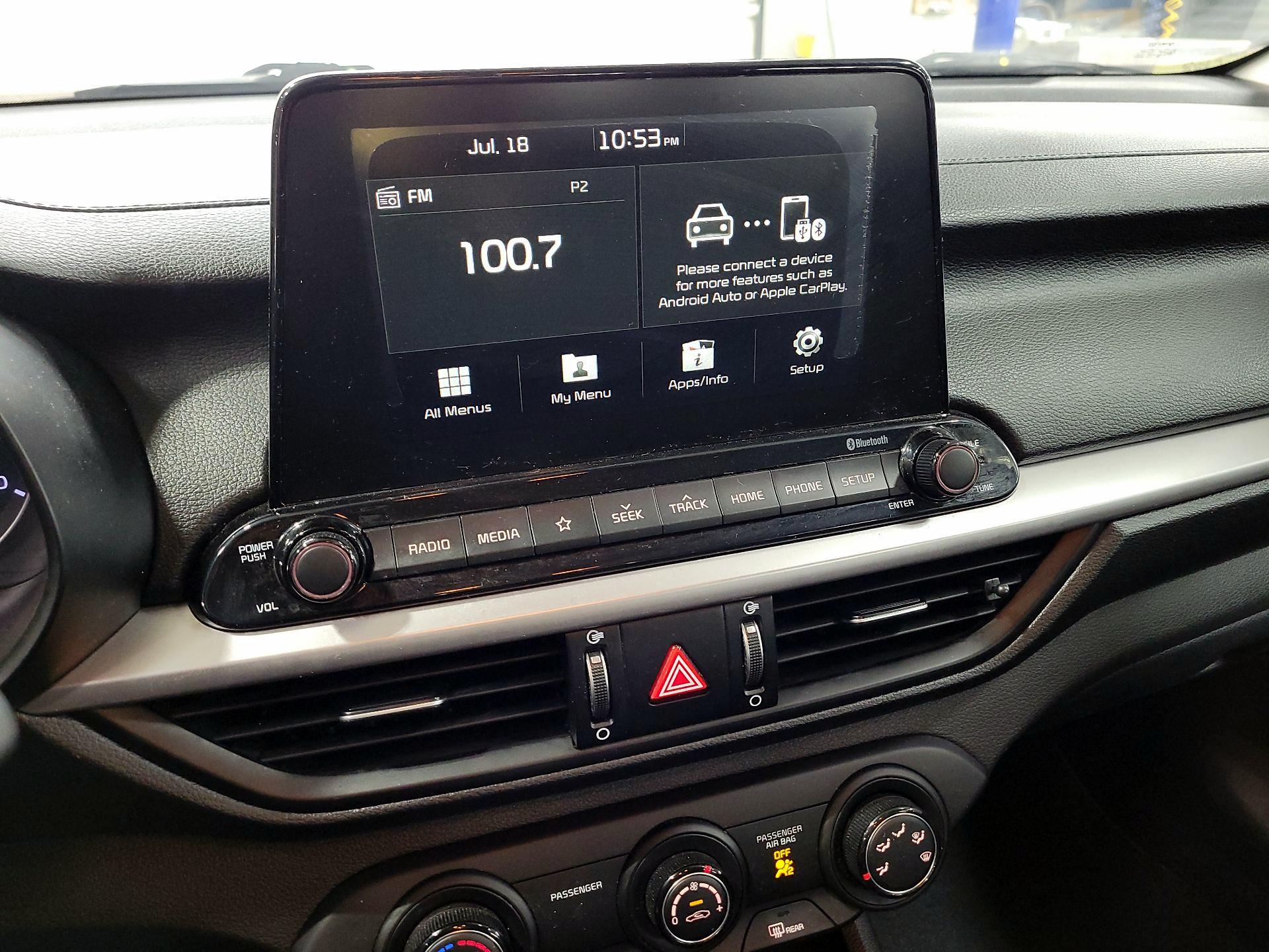 Thumbnail: 2020 Kia Forte - 15