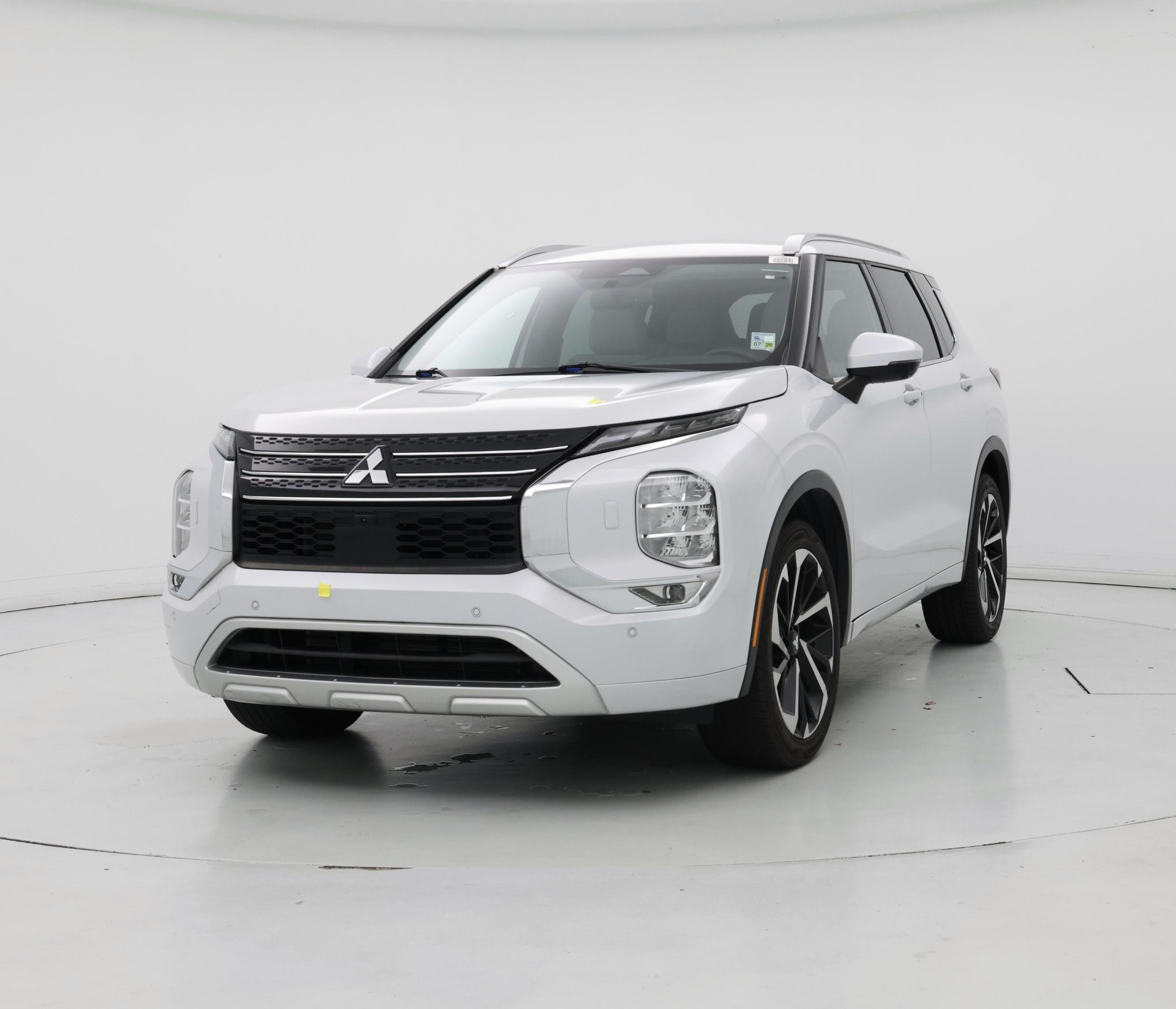 Thumbnail: 2022 Mitsubishi Outlander - 4