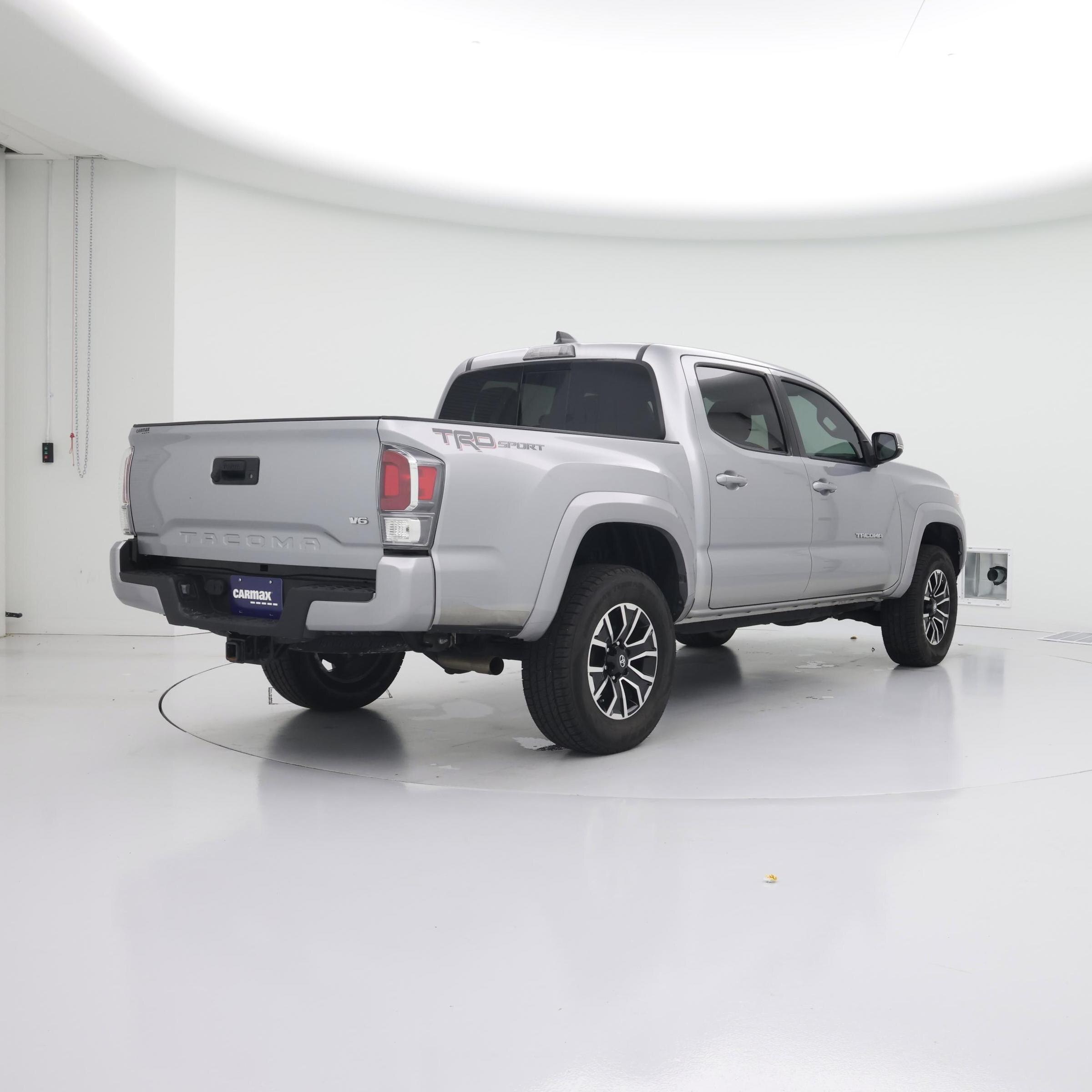 Thumbnail: 2021 Toyota Tacoma - 8