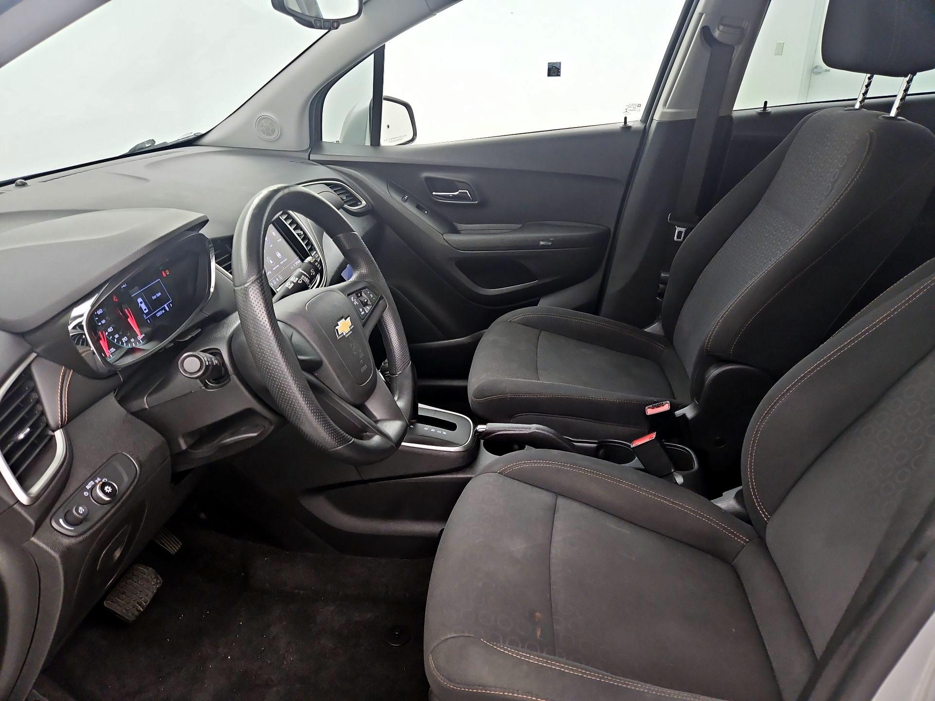 Thumbnail: 2020 Chevrolet Trax - 11