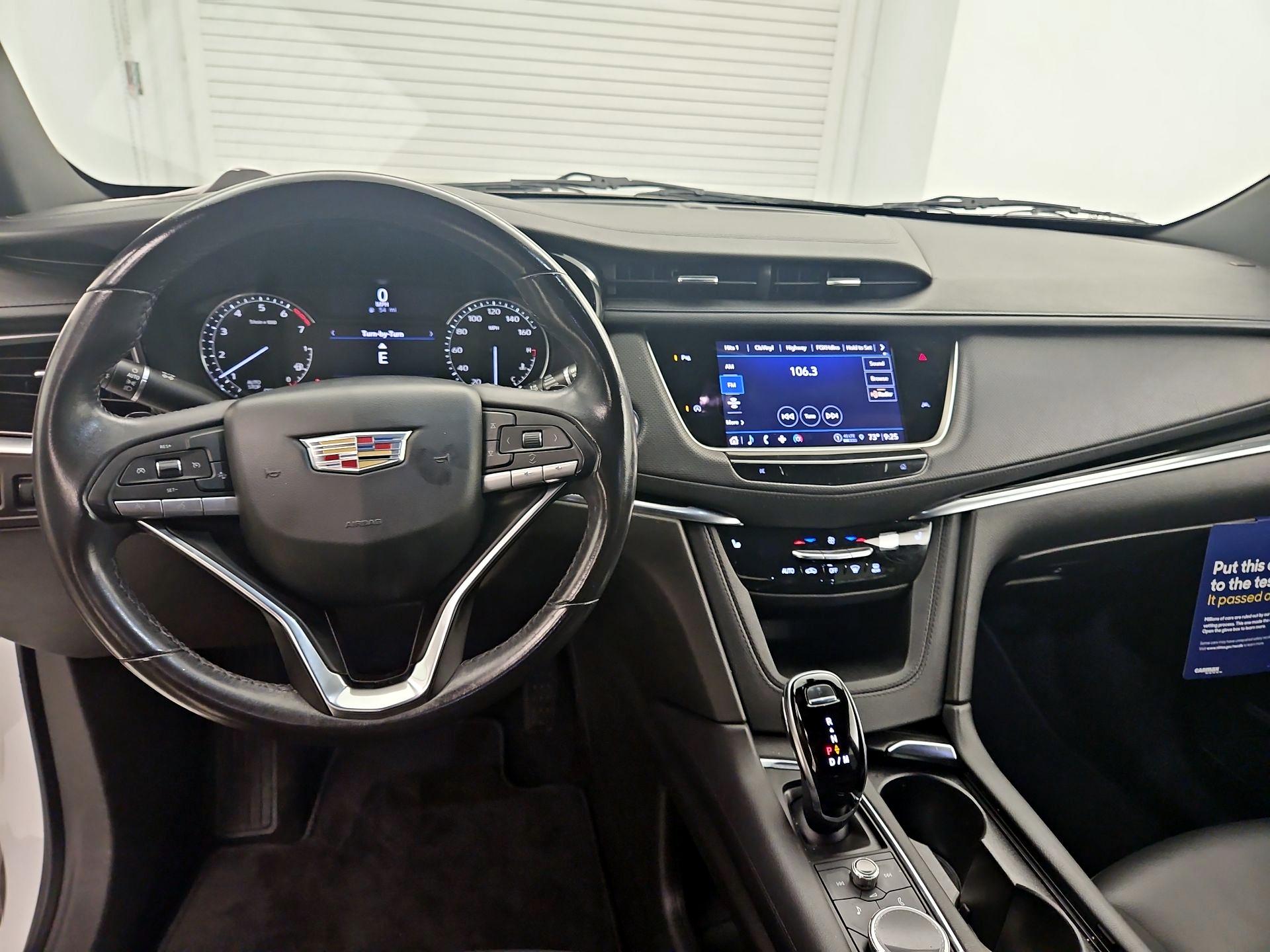 Thumbnail: 2022 Cadillac XT6 - 9