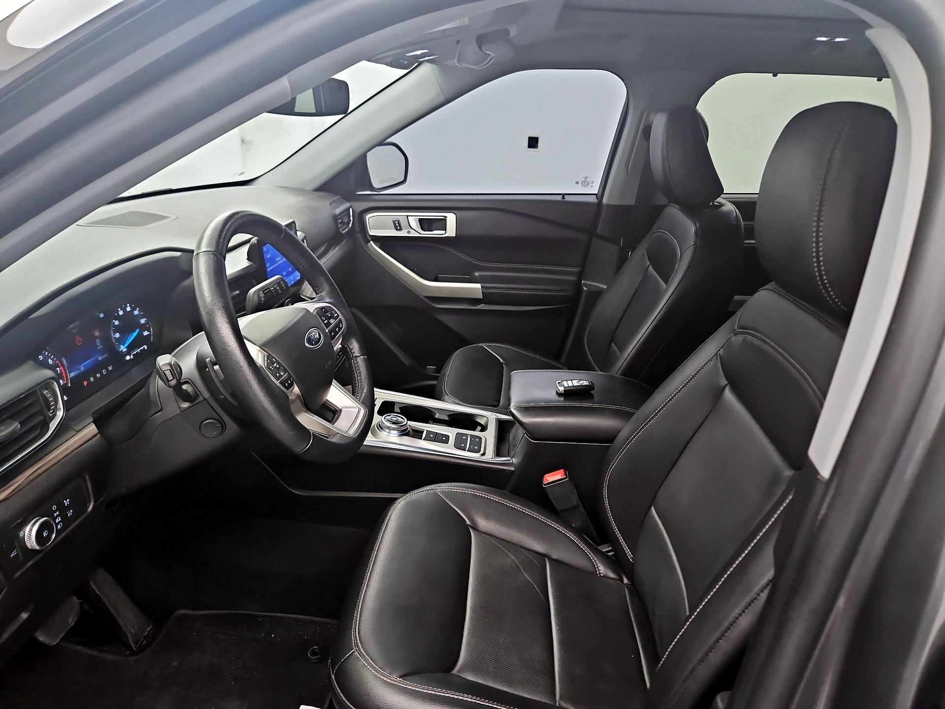 Thumbnail: 2021 Ford Explorer - 11