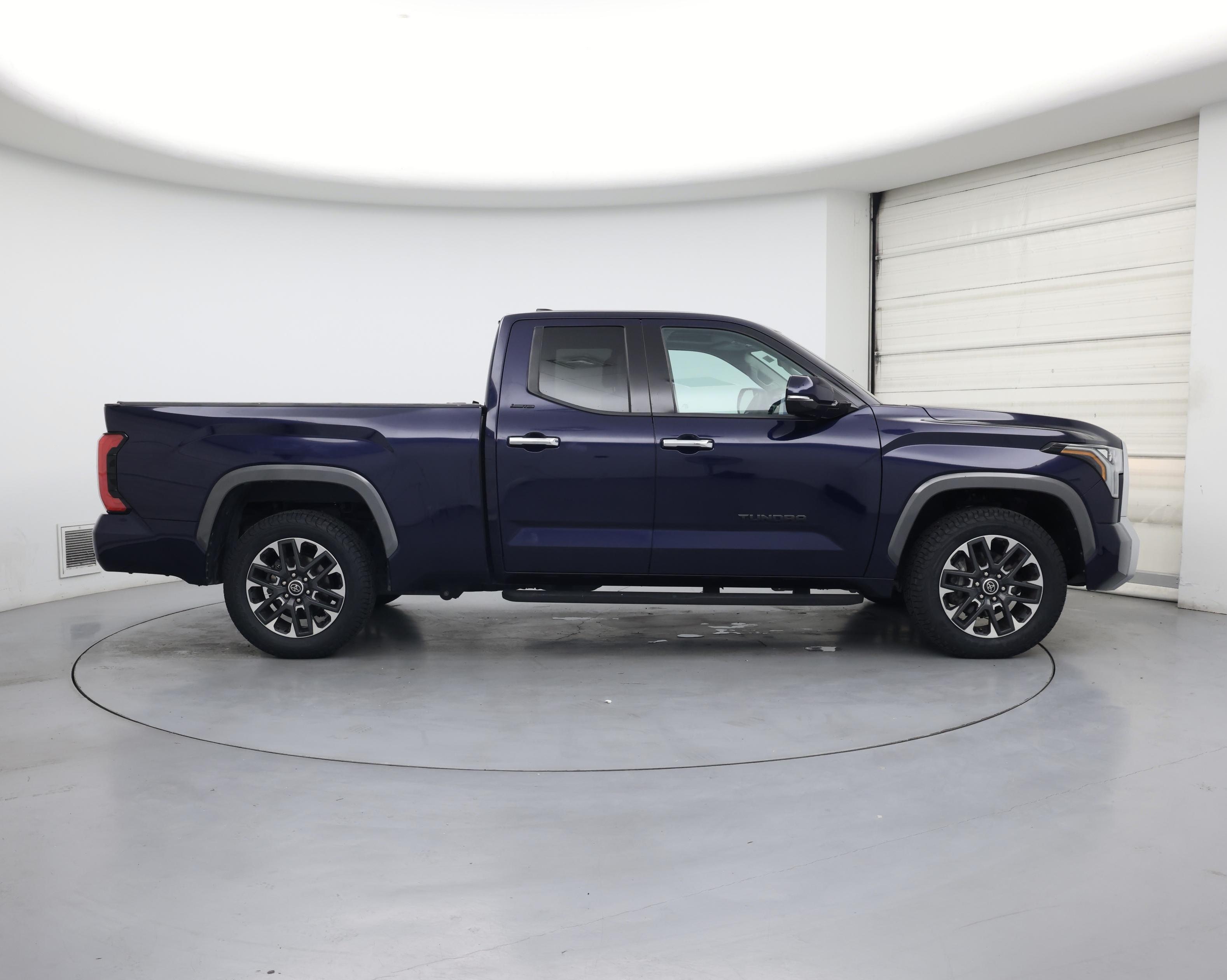 Thumbnail: 2022 Toyota Tundra - 7