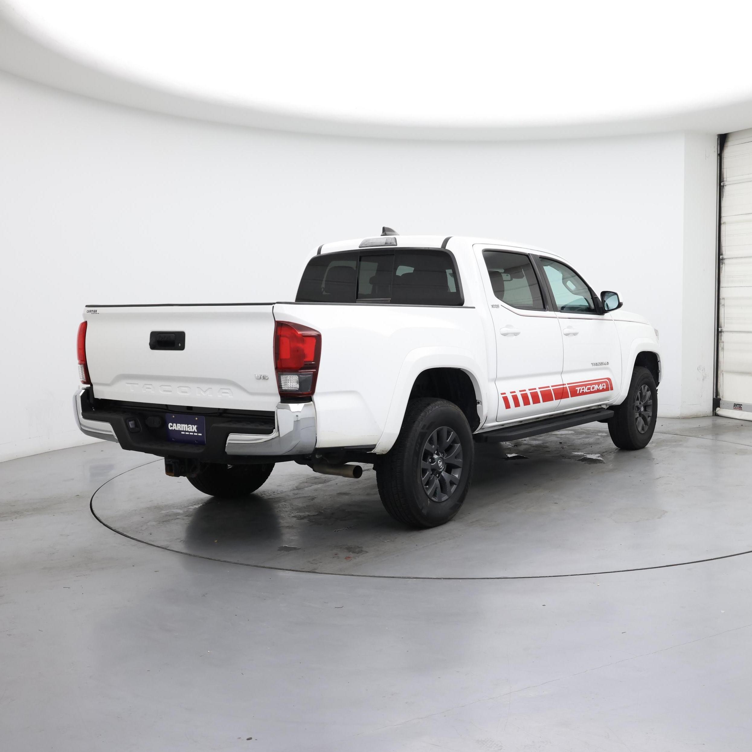 Thumbnail: 2021 Toyota Tacoma - 8